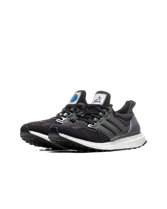 WMNS ULTRABOOST 5.0 DNA