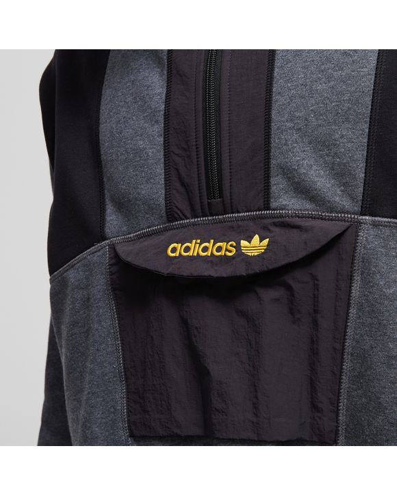 ADVENTURE FIELD HALF-ZIP