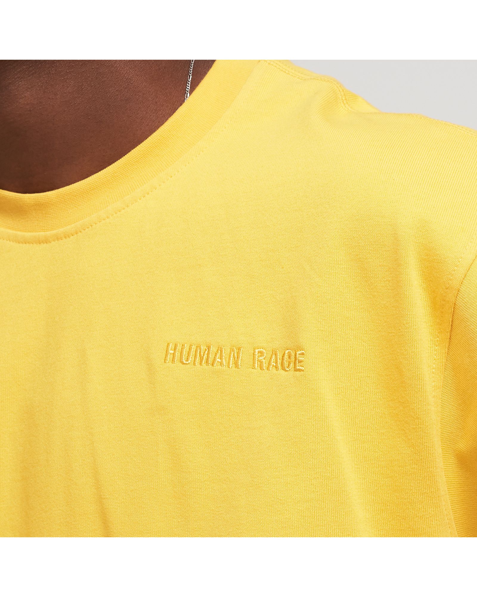 ADIDAS X PHARRELL WILLIAMS BASICS T-SHIRT