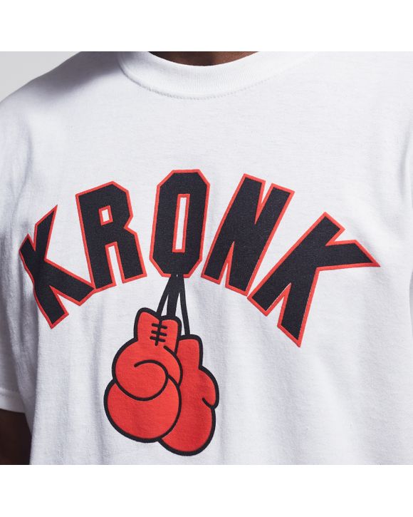 Gloves Tee