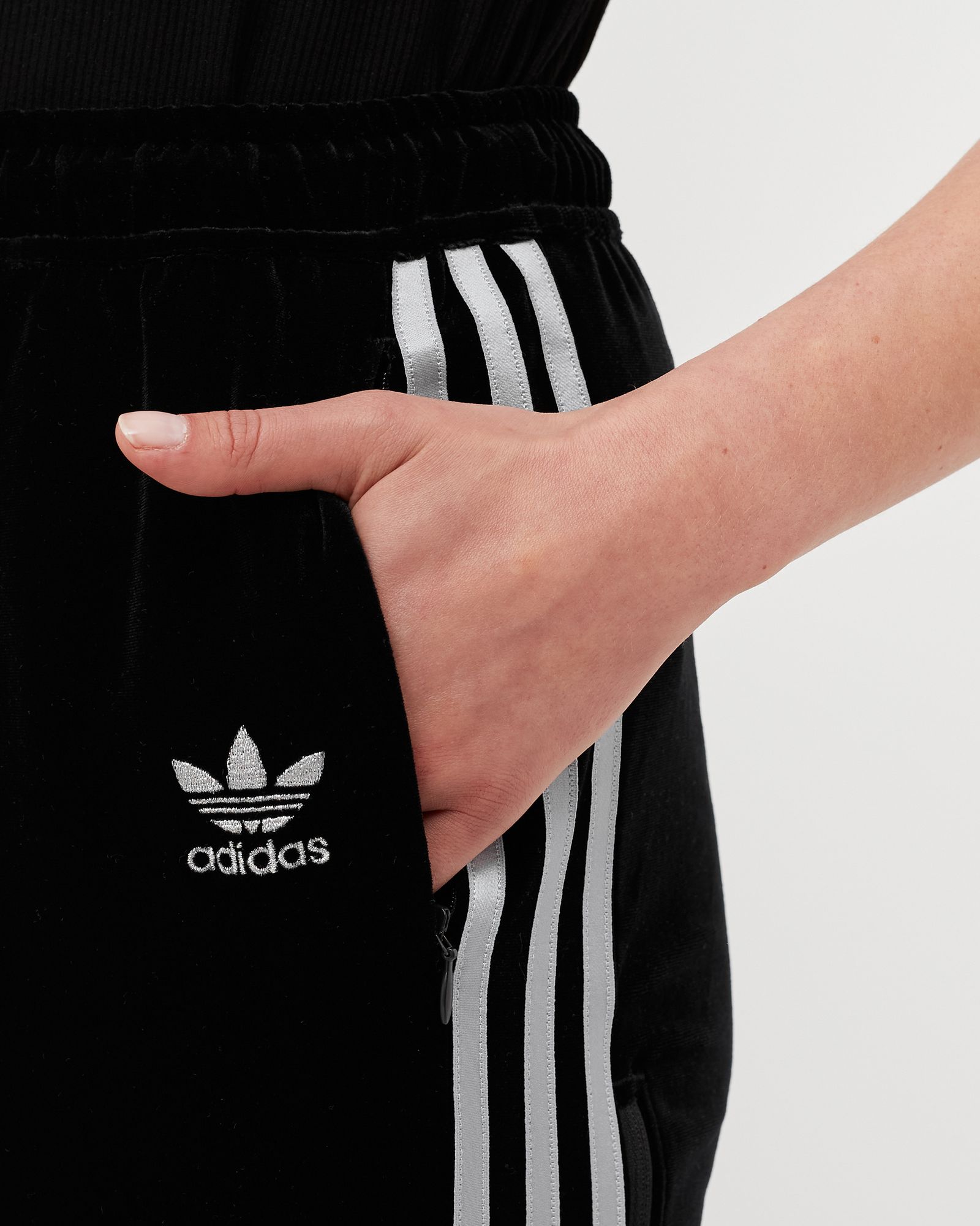 Adidas ADIDAS X ANGEL CHEN LONG SKIRT Black | BSTN Store