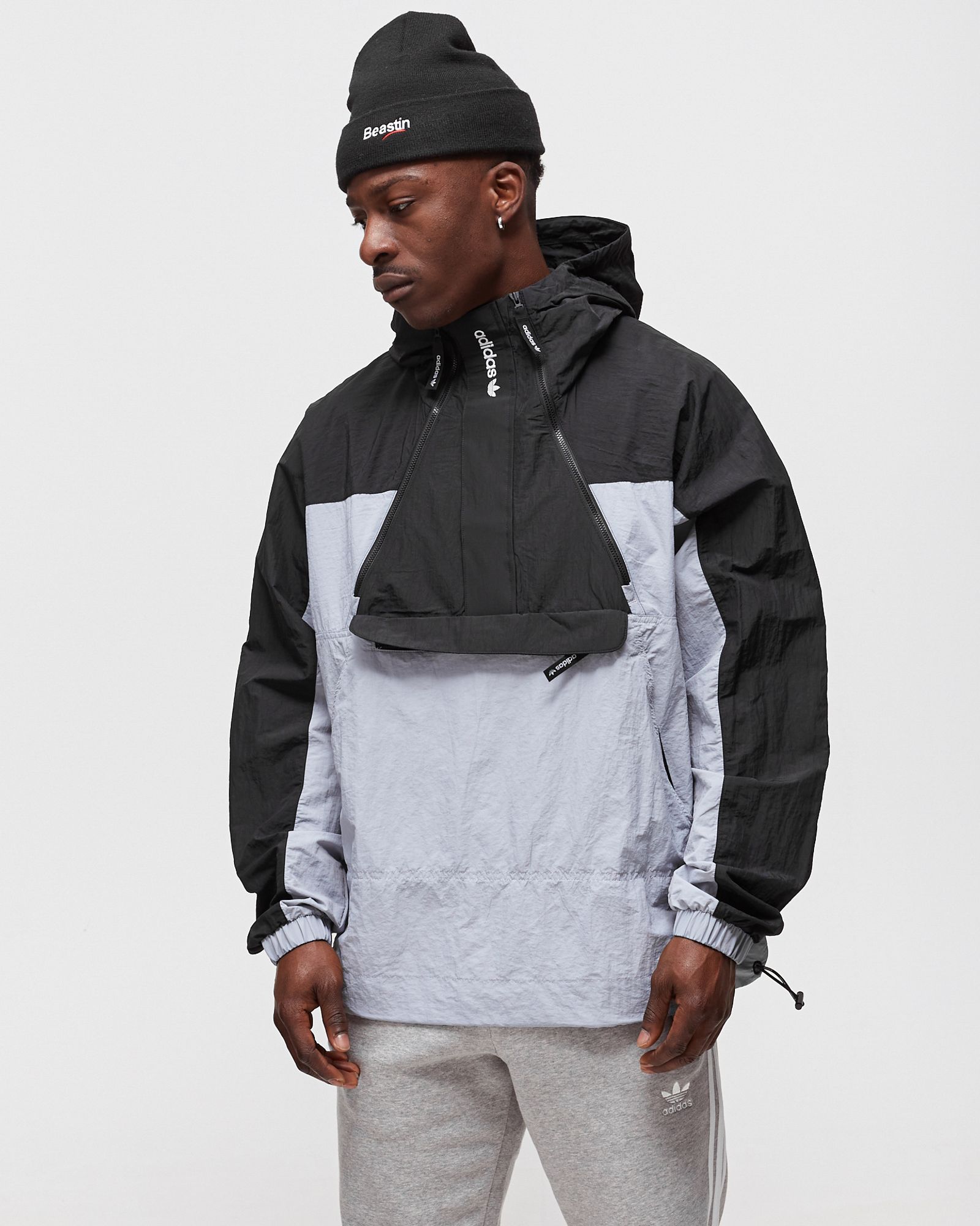ADVENTURE MISHMASH WINDBREAKER