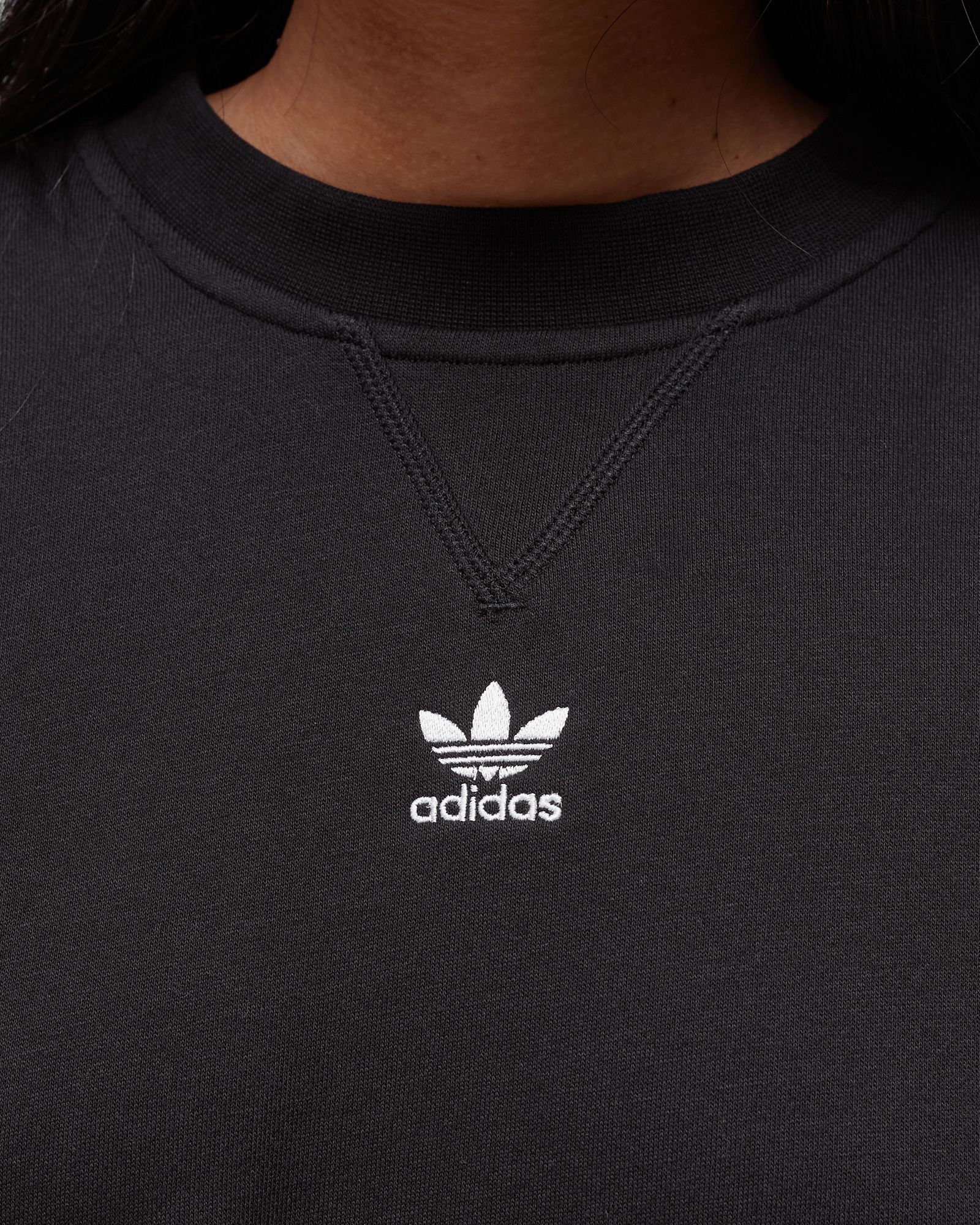 WMNS LOUNGEWEAR ADICOLOR ESSENTIALS SWEATSHIRT