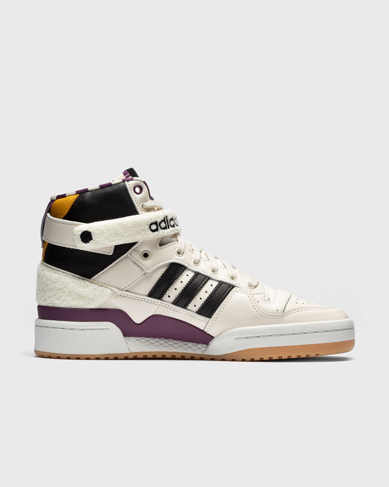 FORUM 84 HI GIRLS ARE AWESOME