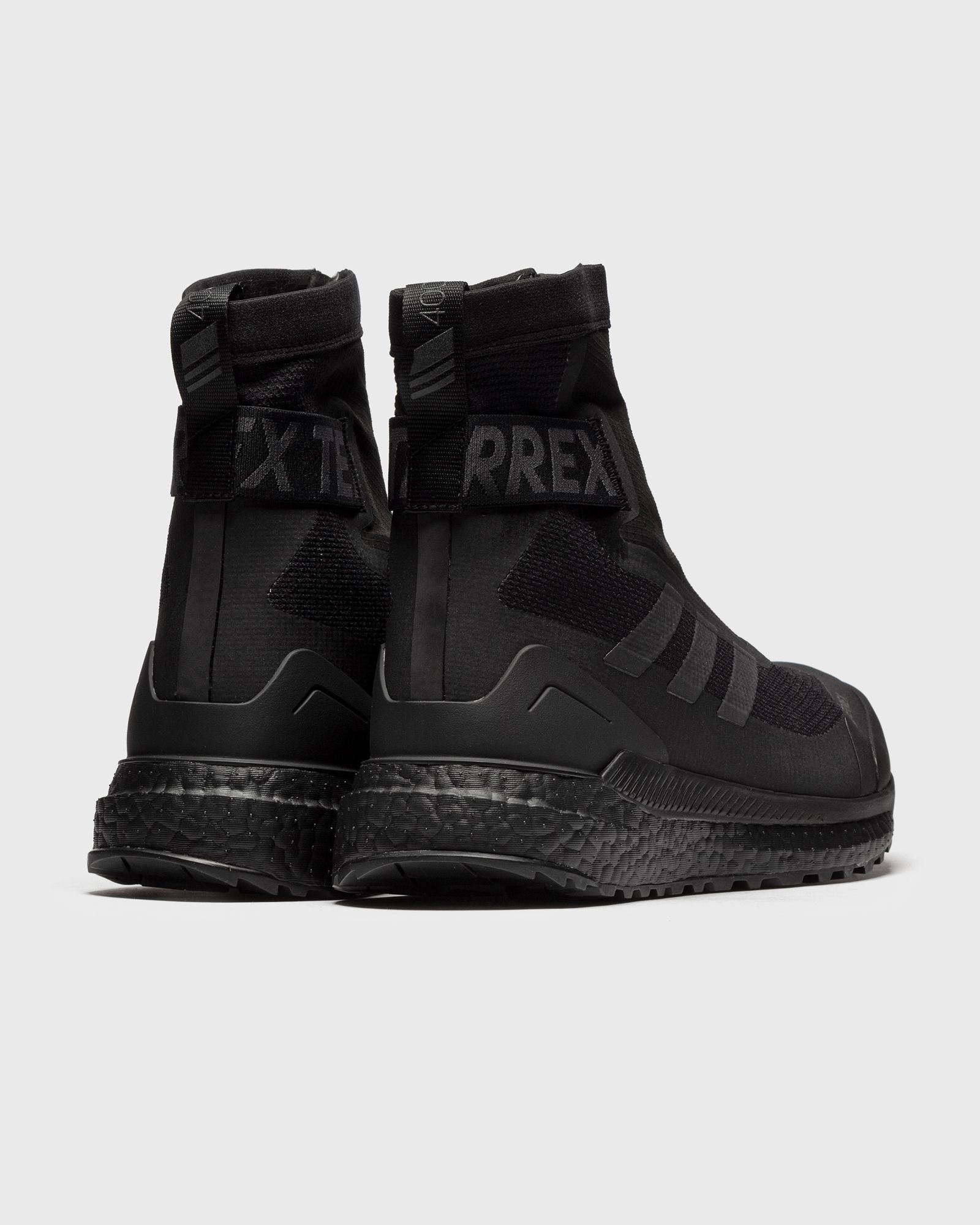 PHARRELL WILLIAMS TERREX Freehiker C.Rdy BF