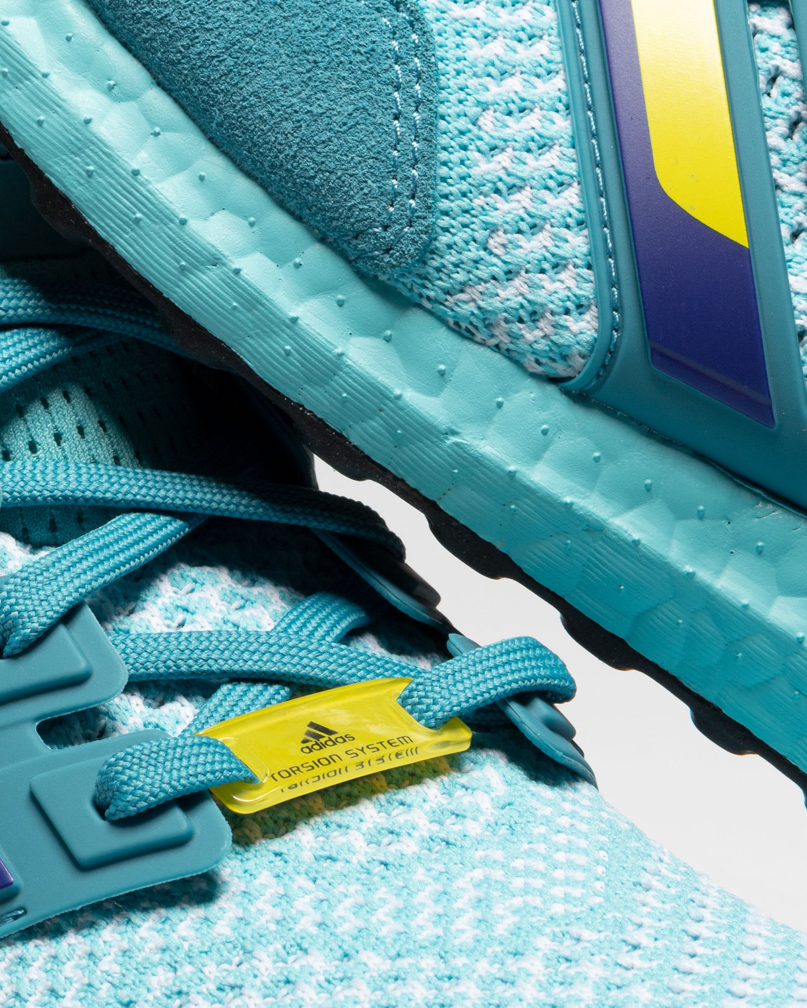 Ultra Boost 1.0 DNA ZX 8000 'Aqua'