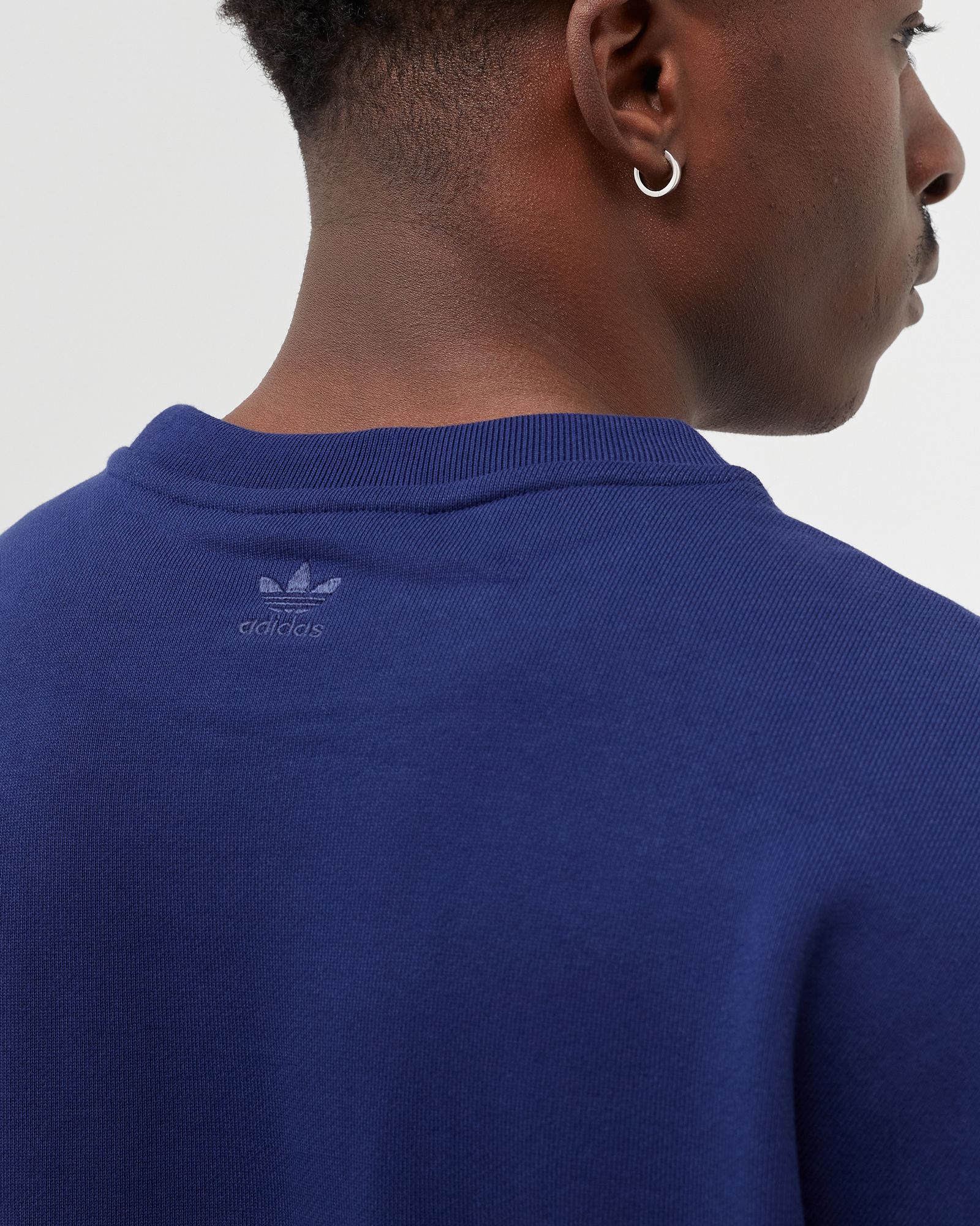 PHARRELL WILLIAMS BASICS CREW