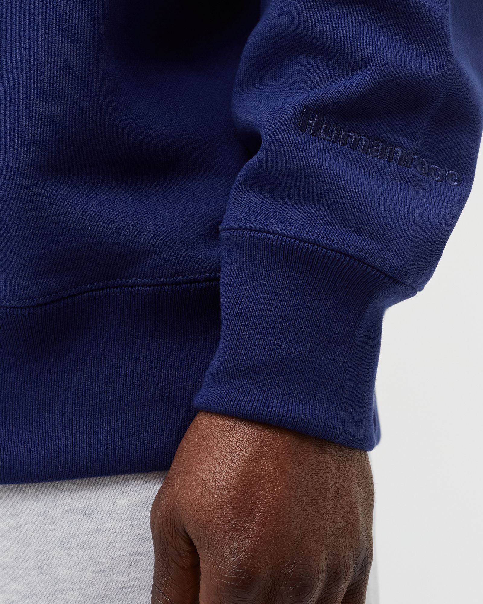 PHARRELL WILLIAMS BASICS CREW