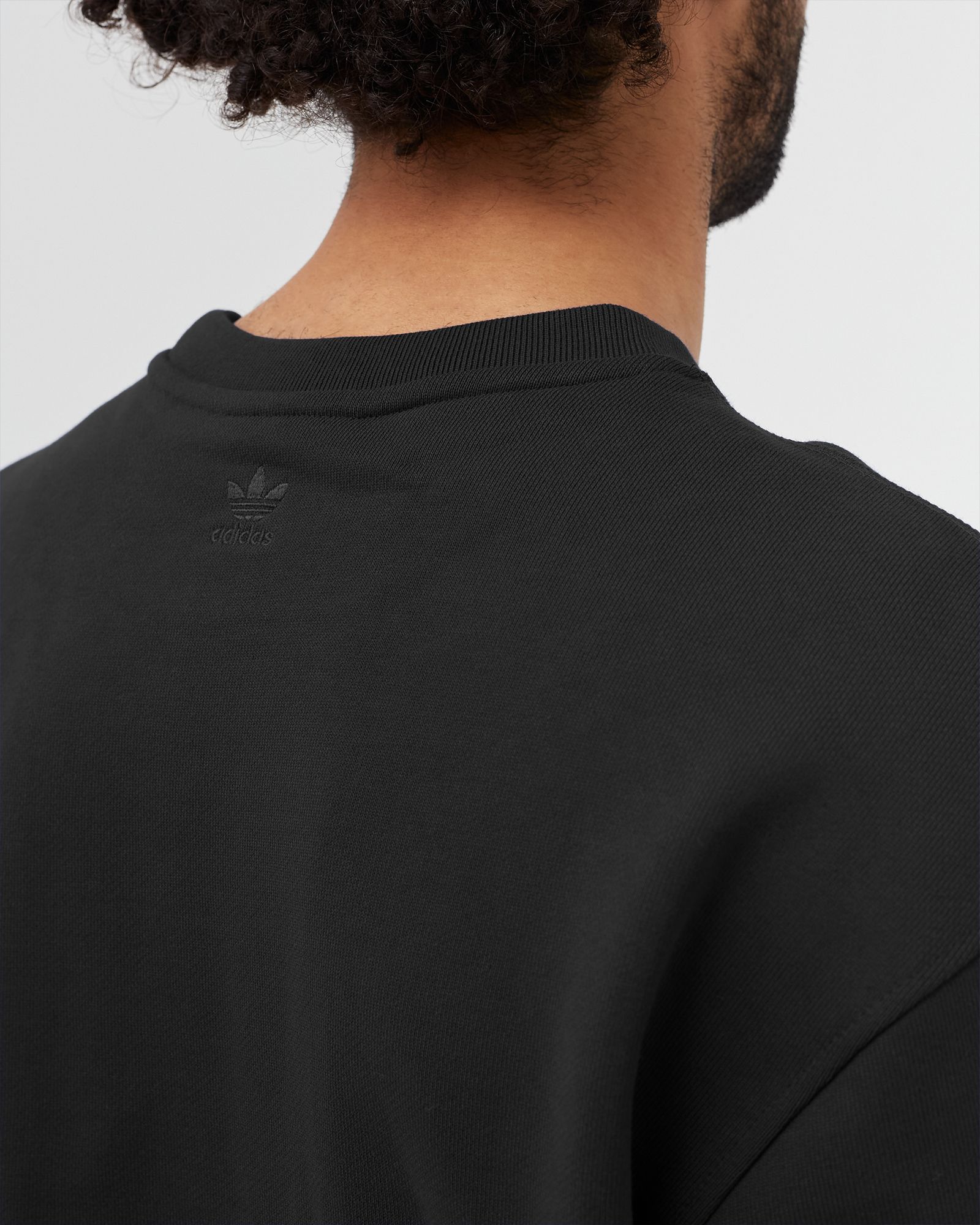 PHARRELL WILLIAMS BASICS CREW