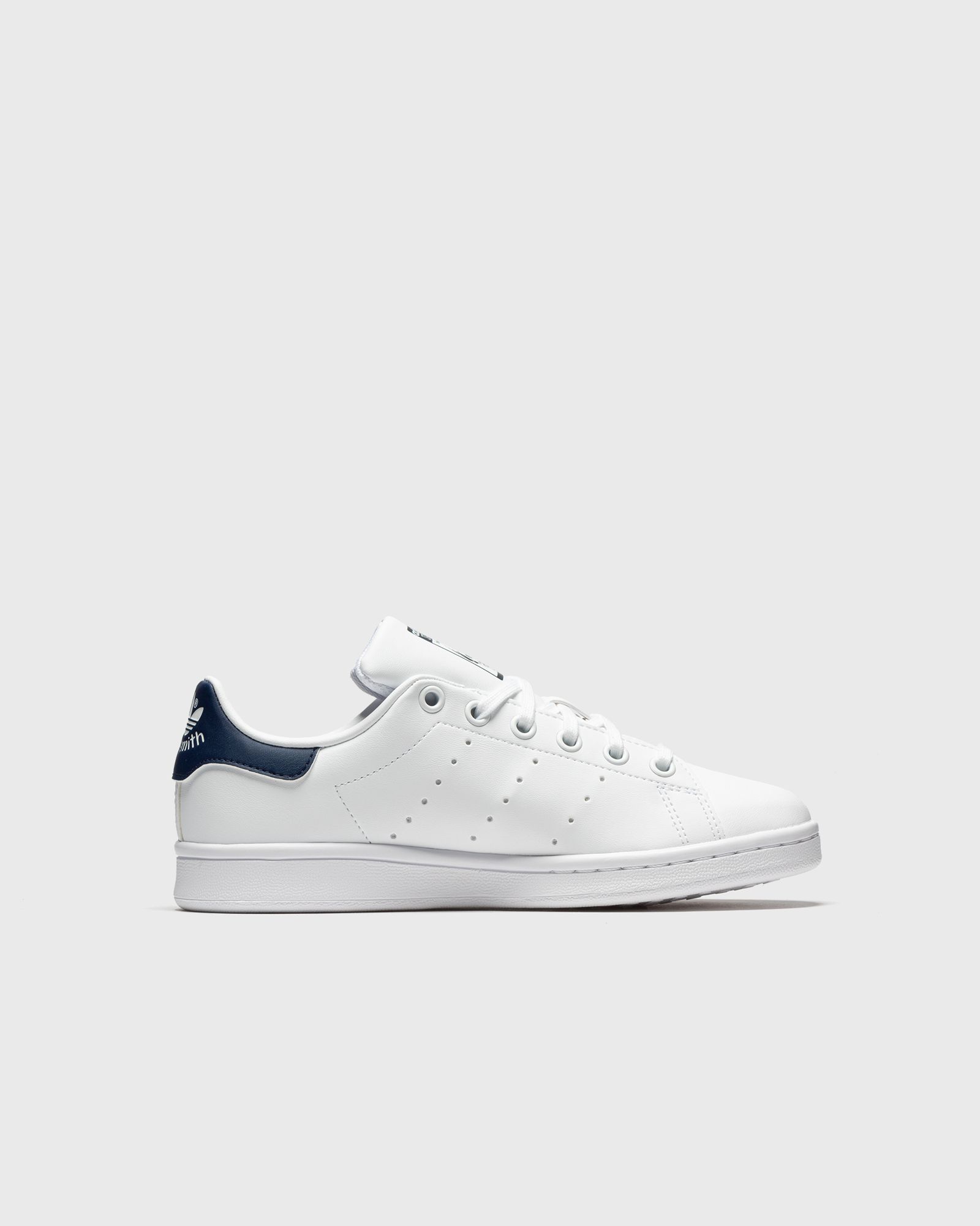 STAN SMITH J