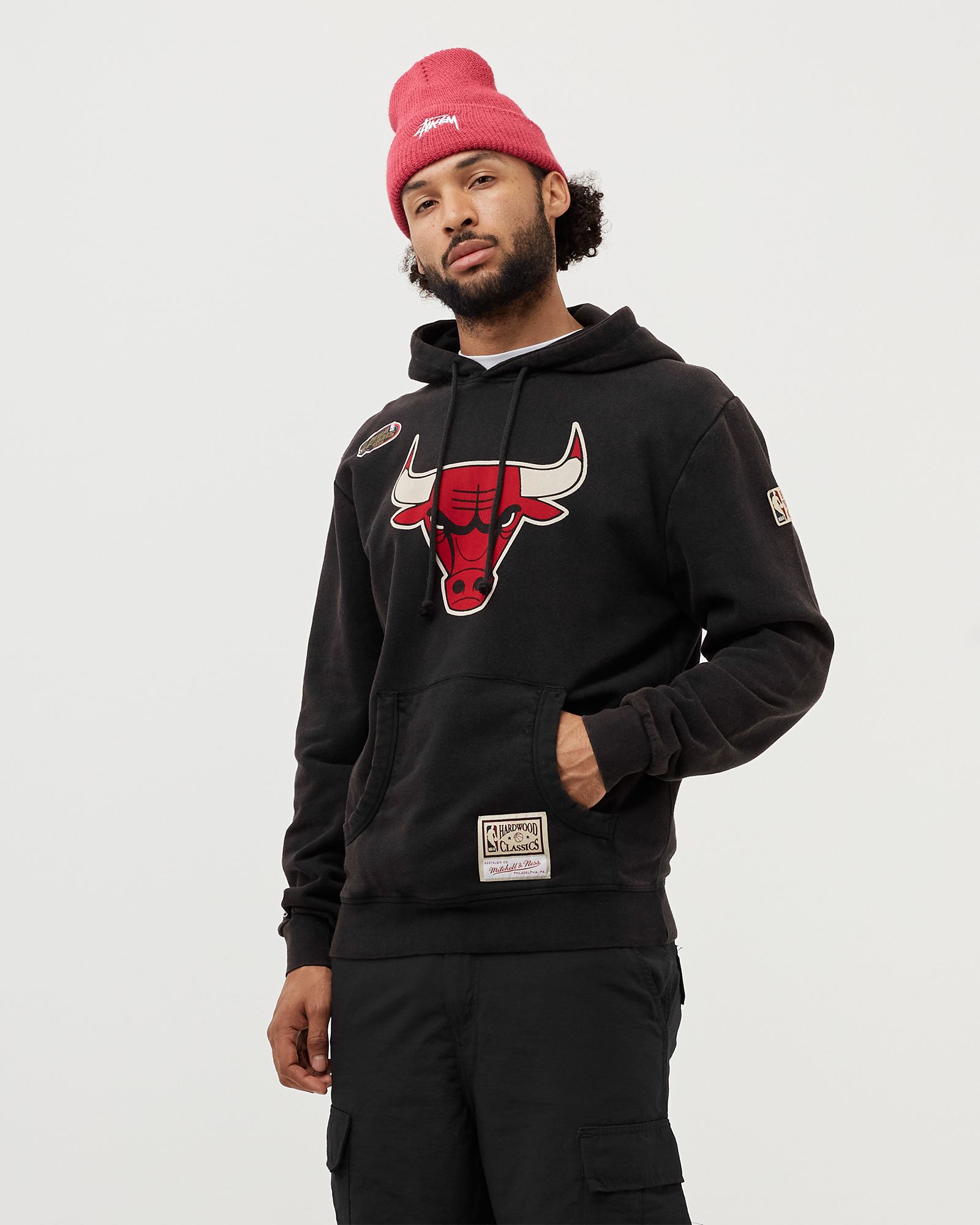 CHICAGO BULLS Worn Logo Hoodie