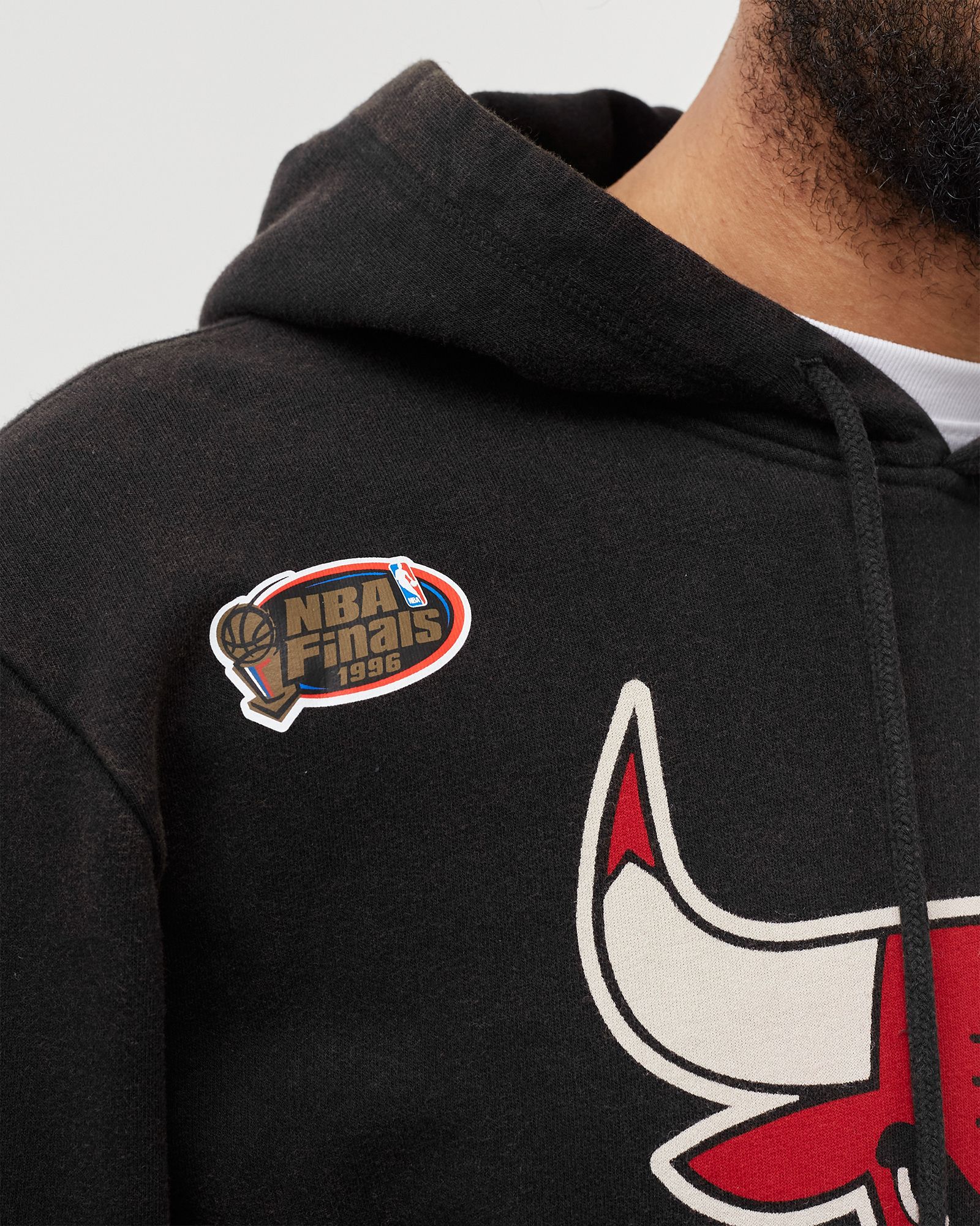 CHICAGO BULLS Worn Logo Hoodie