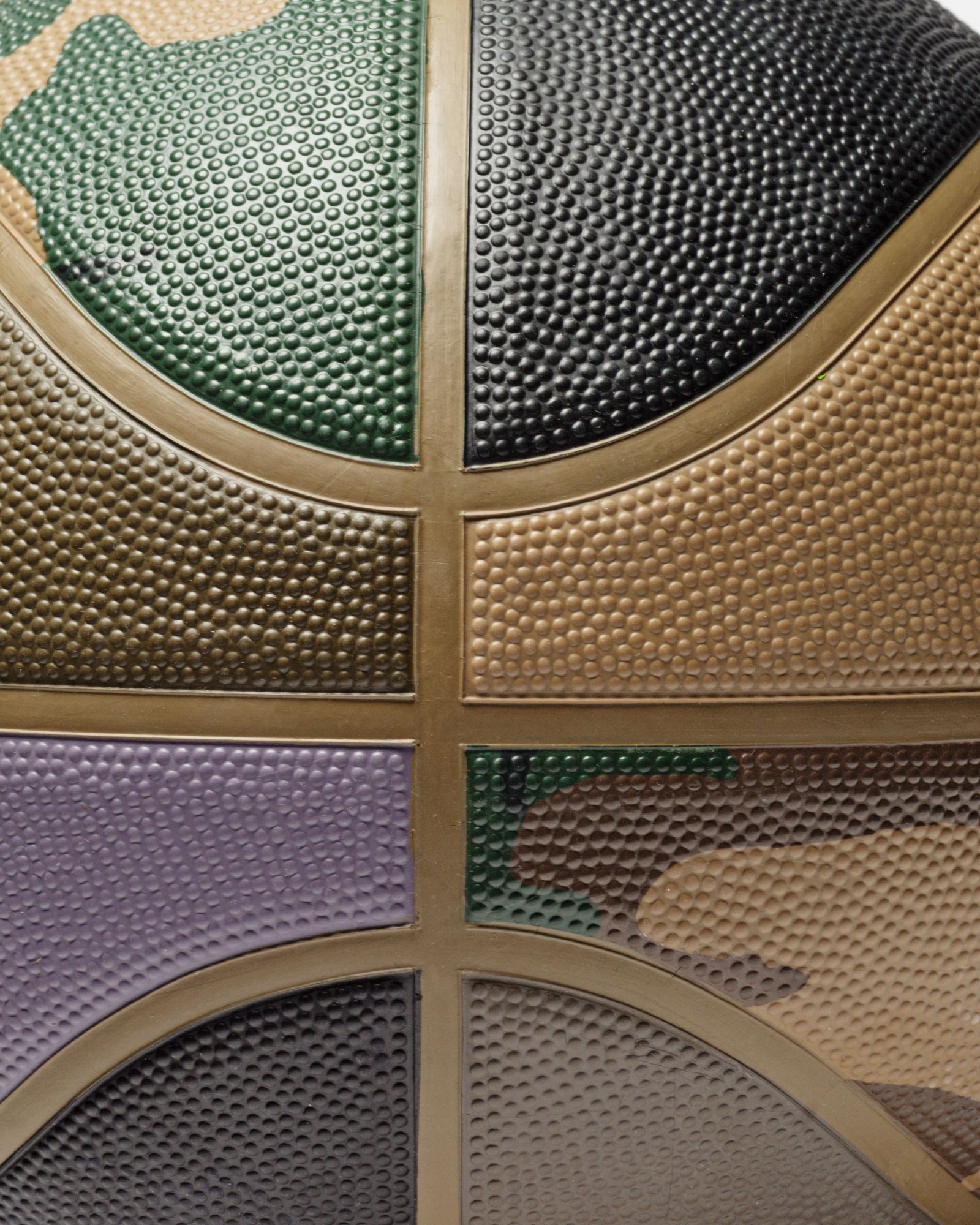 Carhartt WIP X Spalding Valiant 4 Basketball