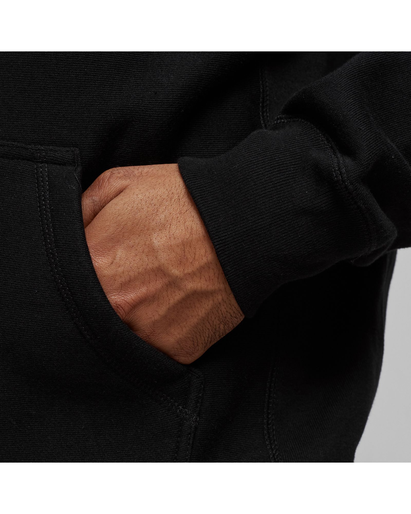 EMBROIDERED SERIF HOODIE