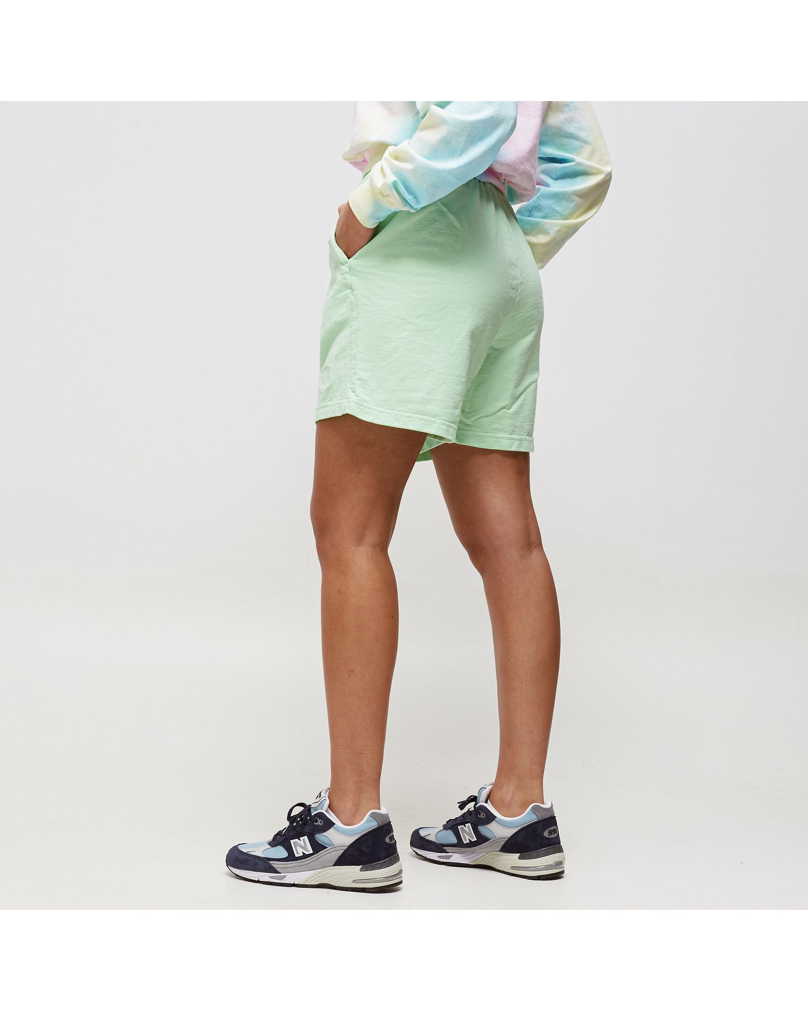 WMNS Essential Shorts