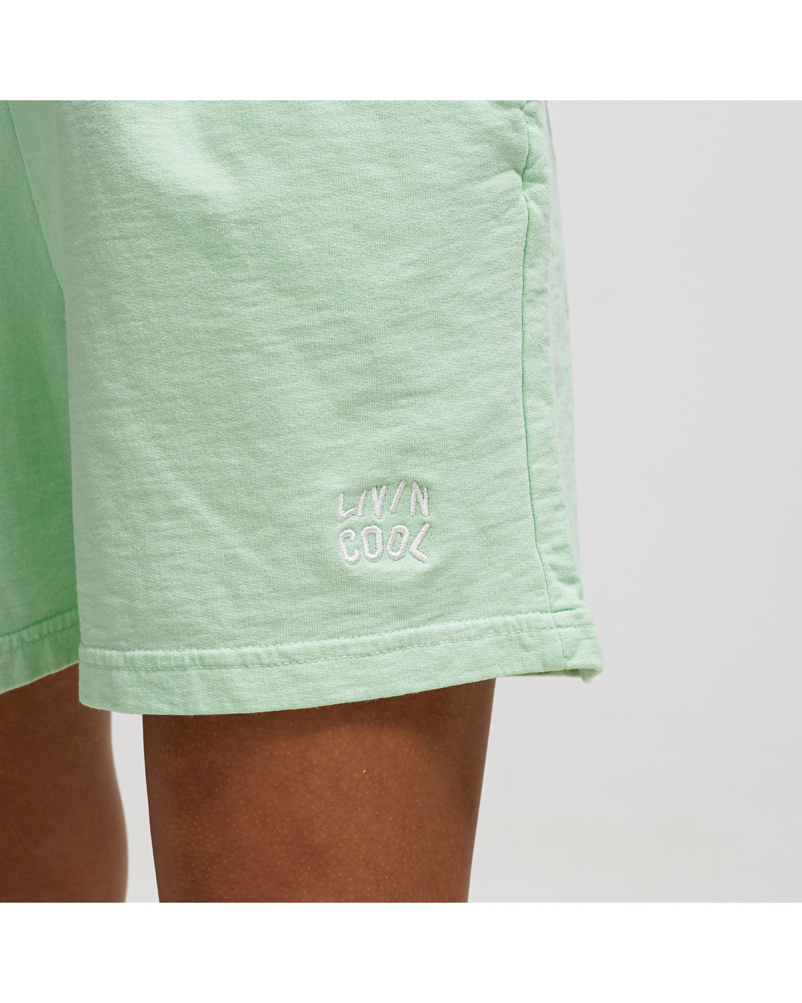 WMNS Essential Shorts