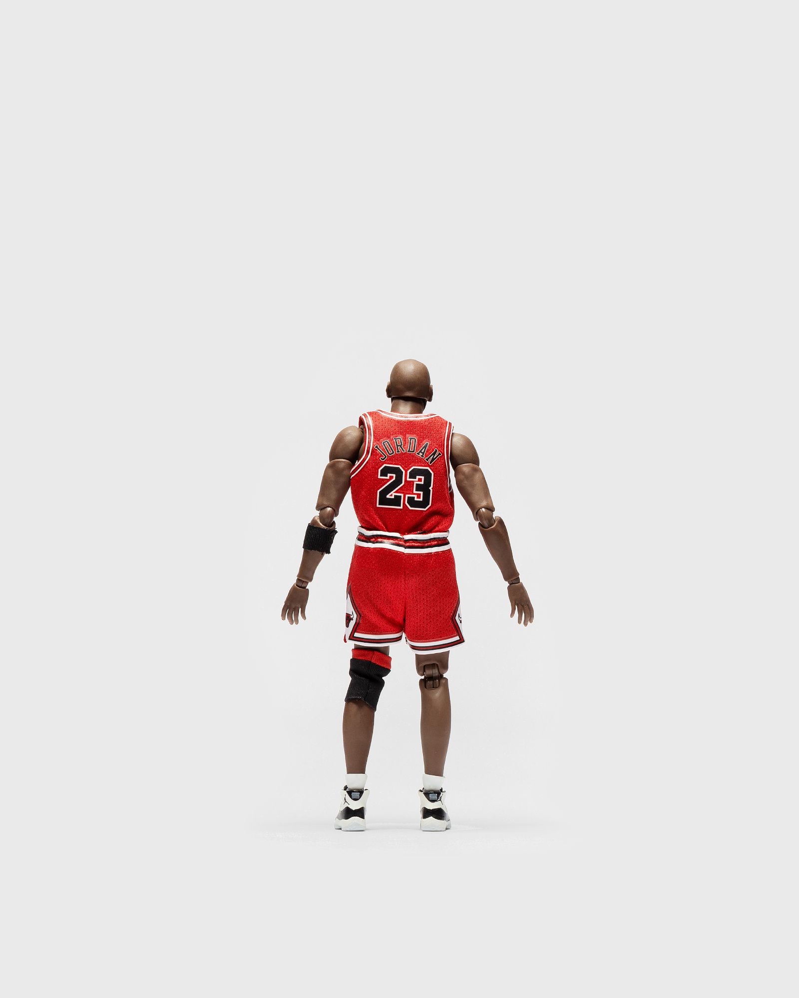 MAFEX NBA CHICAGO BULLS MICHAEL JORDAN FIGURE