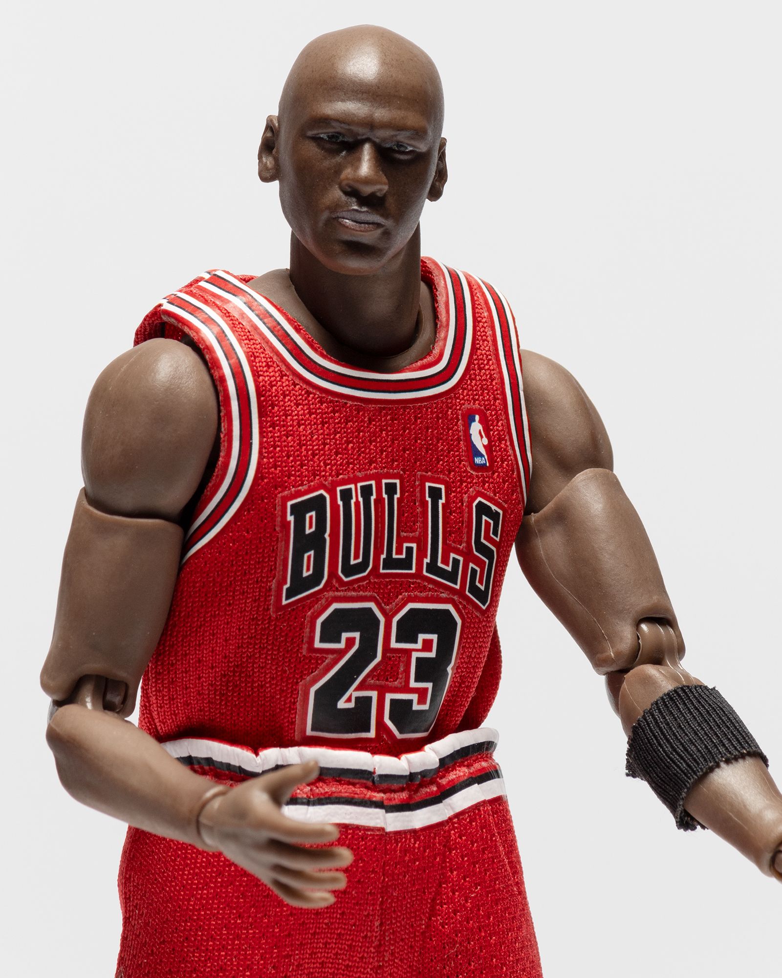 MAFEX NBA CHICAGO BULLS MICHAEL JORDAN FIGURE
