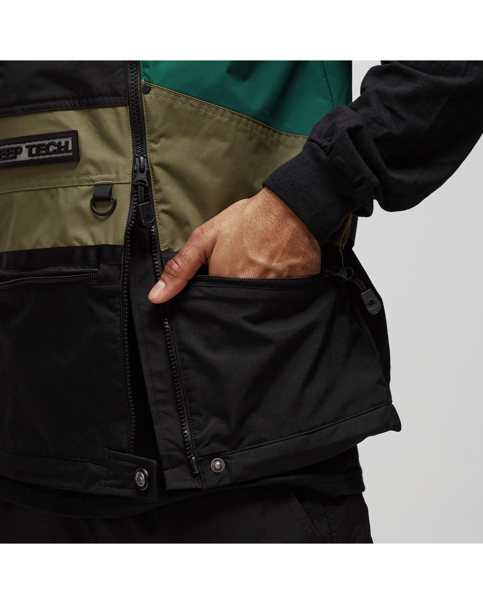 STEEP TECH VEST