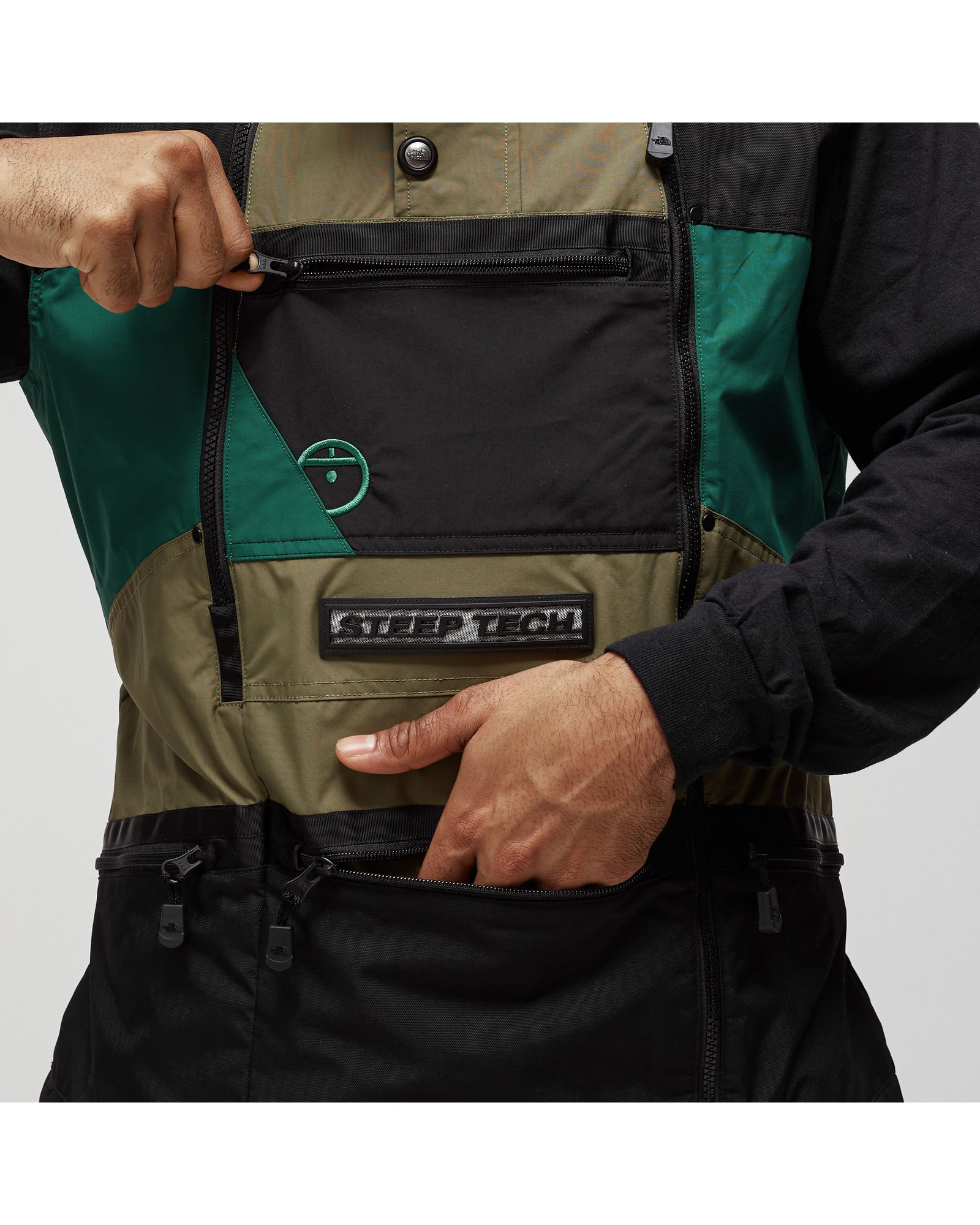 STEEP TECH VEST