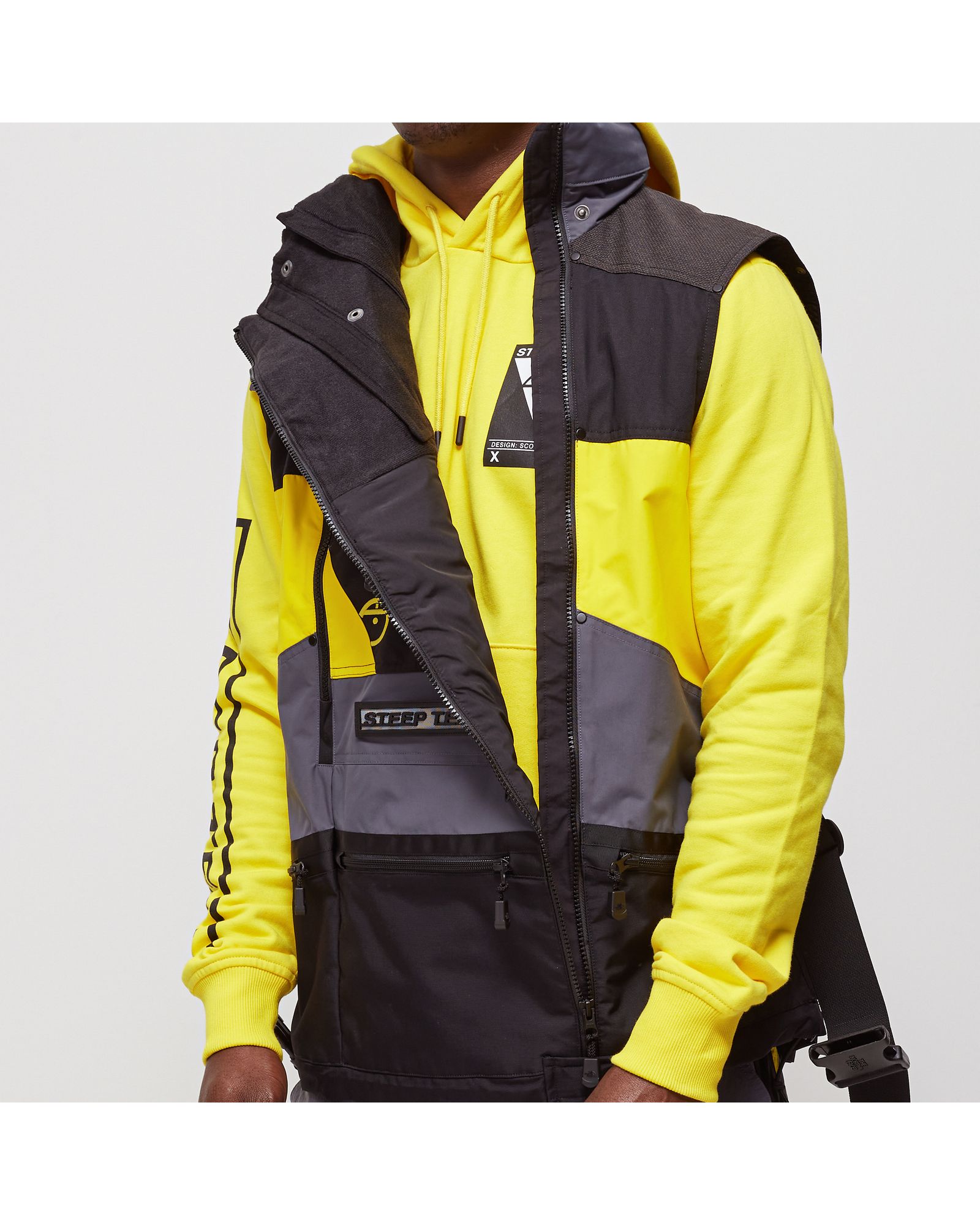 The North Face STEEP TECH VEST Yellow | BSTN Store