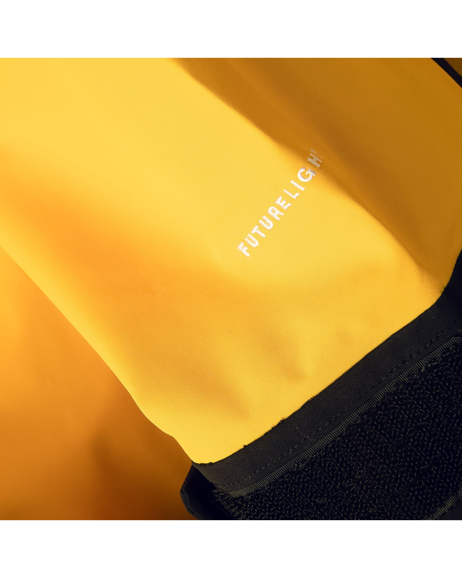 94 RETRO MOUNTAIN LT FUTURELIGHT JACKET