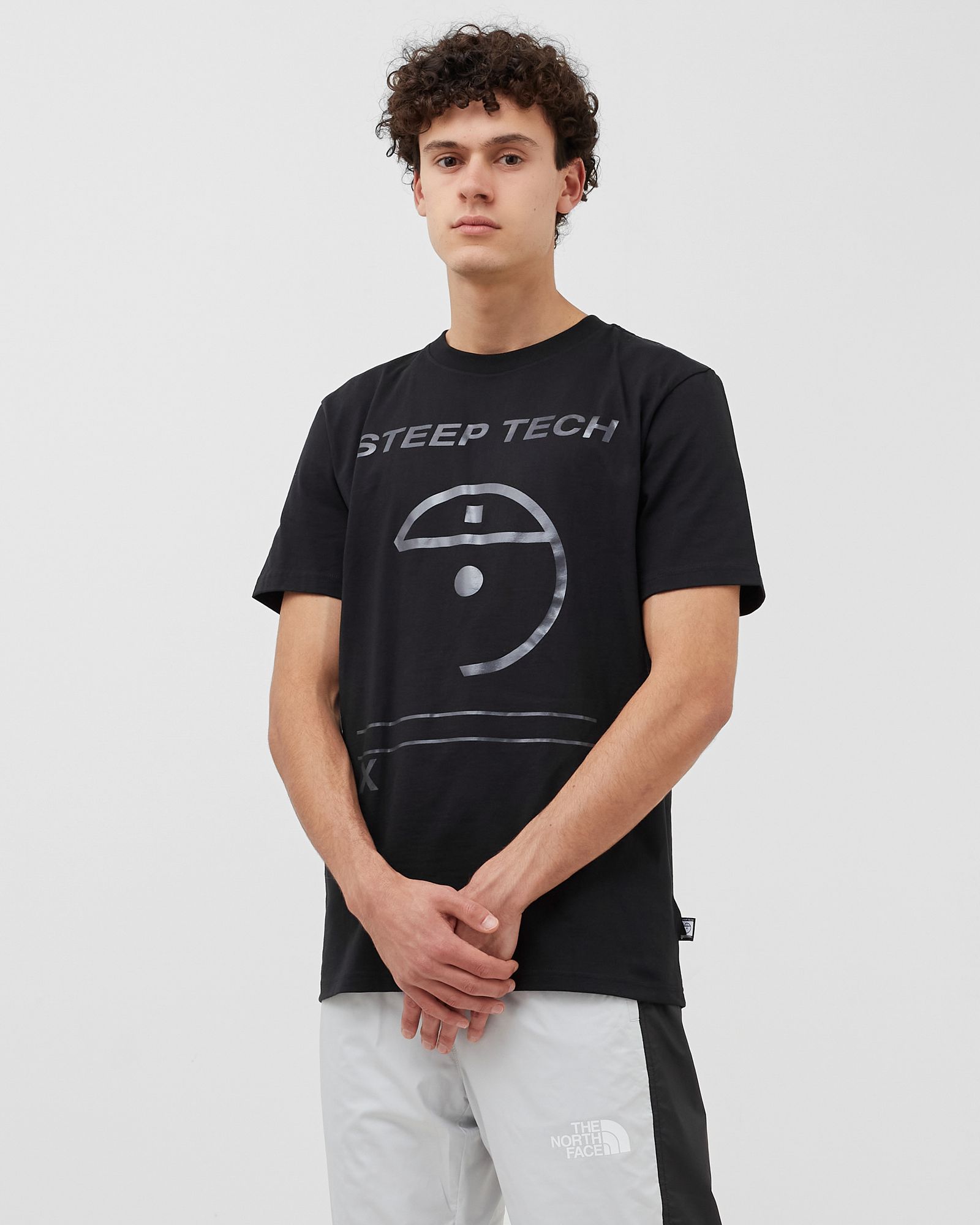 U STEEP TECH LIGHT TEE