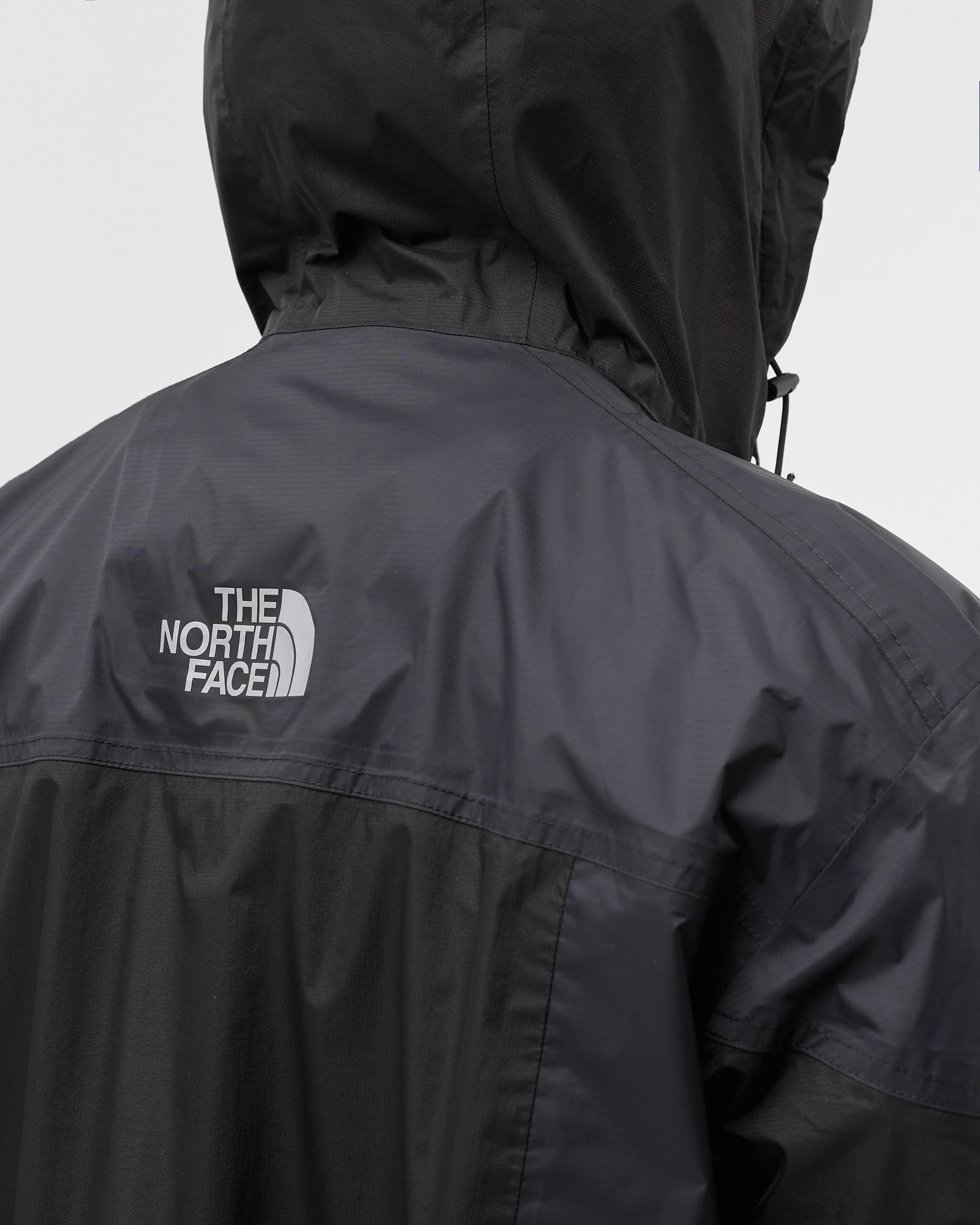 STEEP TECH LIGHT RAIN JACKET
