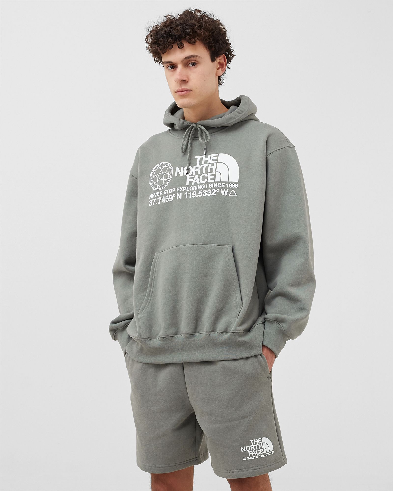 COORDINATES HOODIE