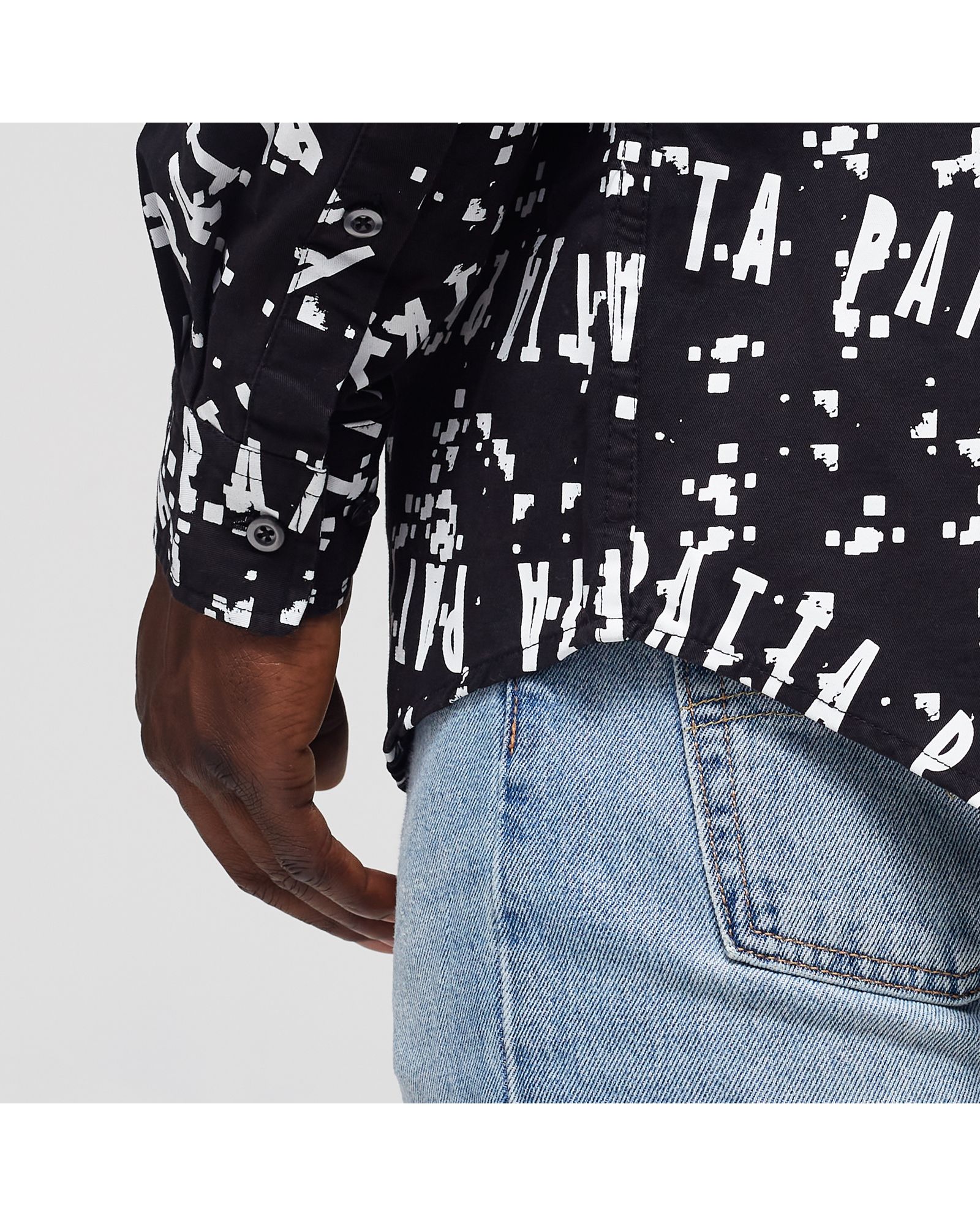 UNIVERSE RELAXED BUTTON DOWN SHIRT