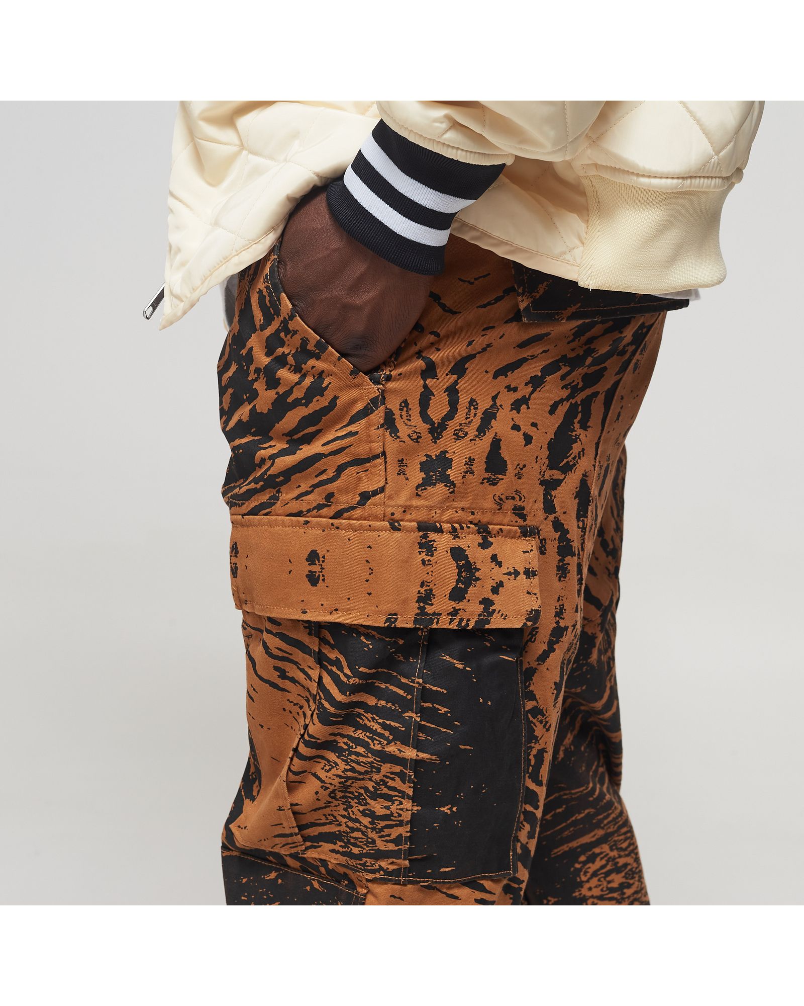 WATER CAMO CARGO PANTS