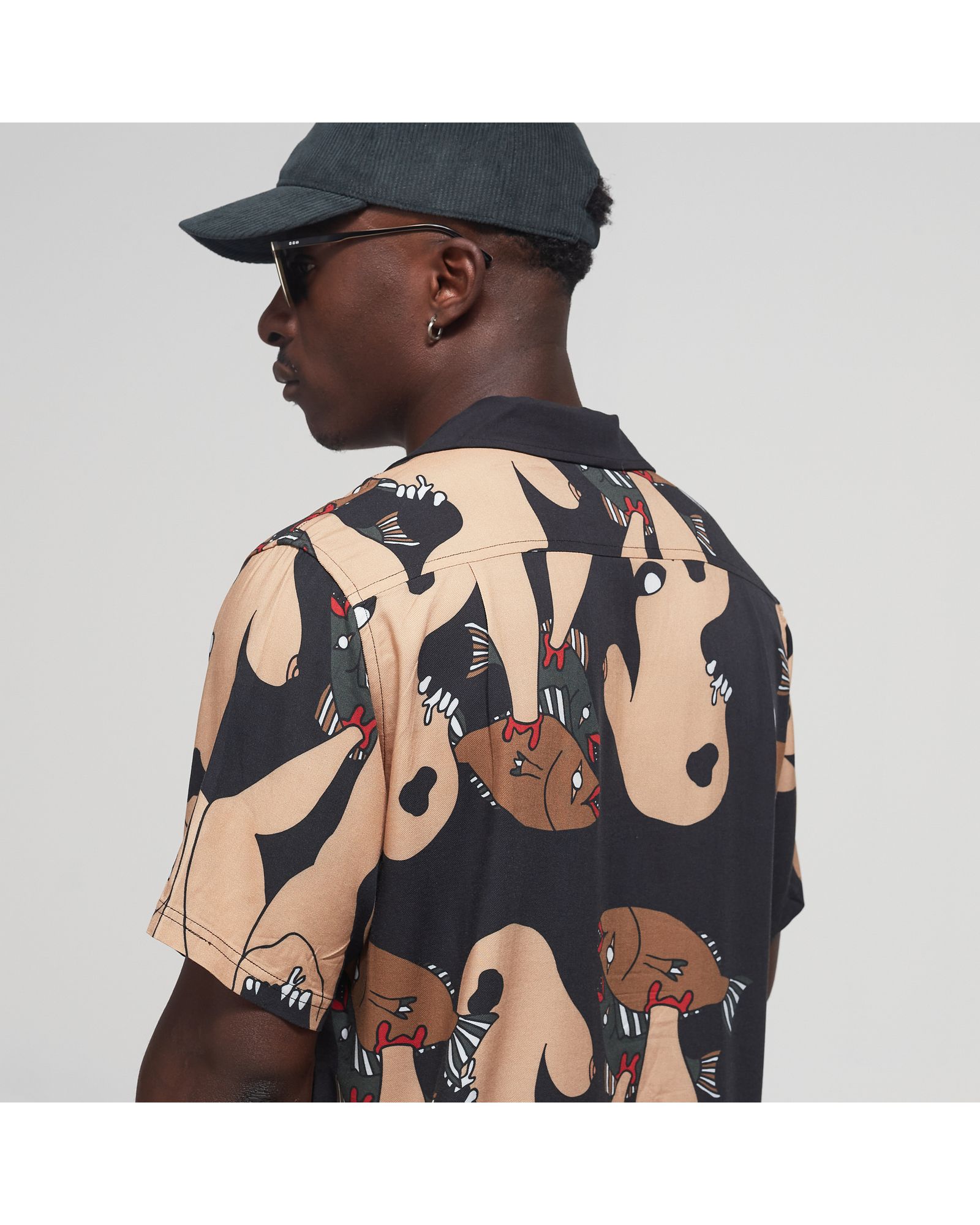 FISH FEET SHORTSLEEVE RAYON SHIRT