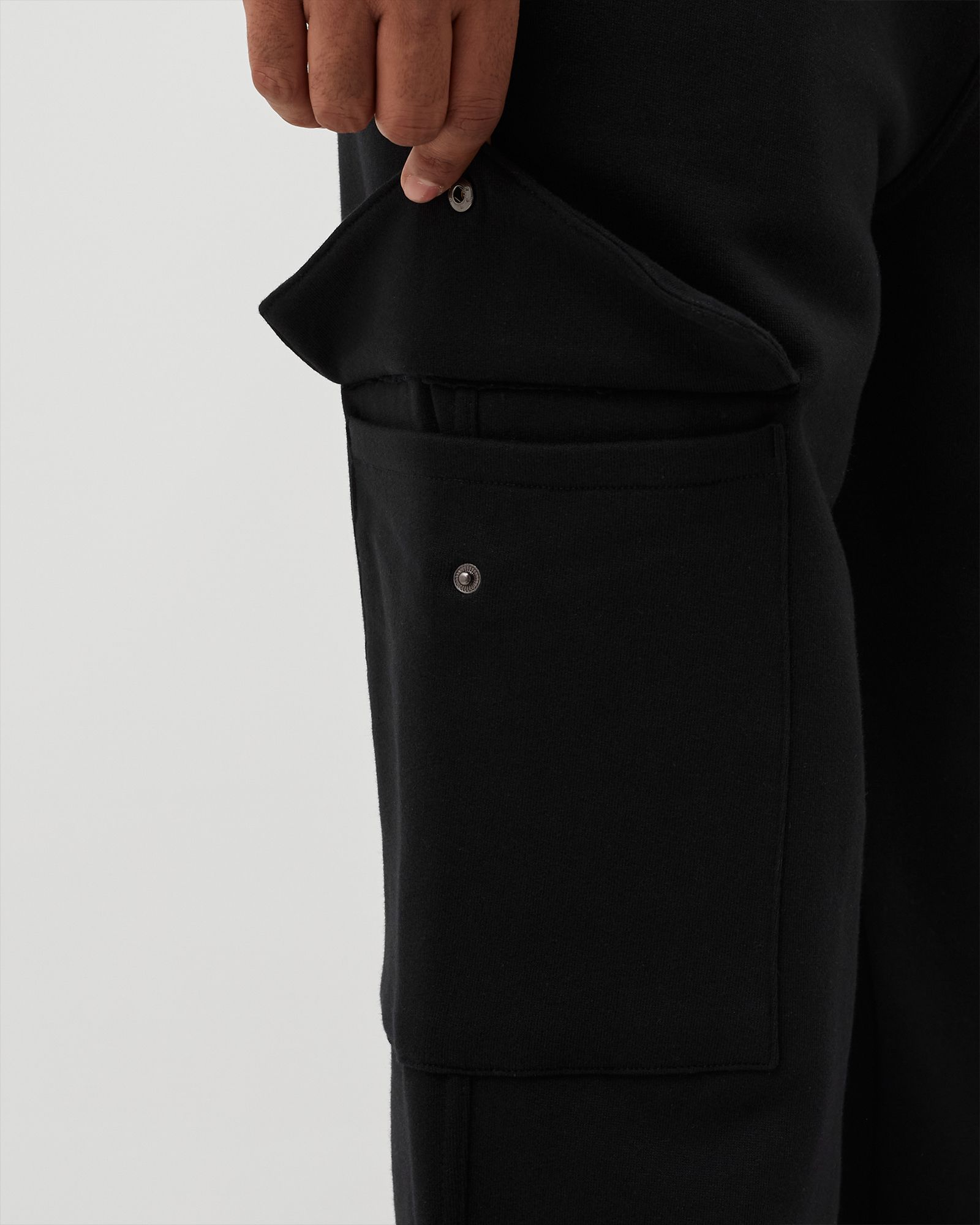 BASIC SUMMER CARGO JOGGING PANTS