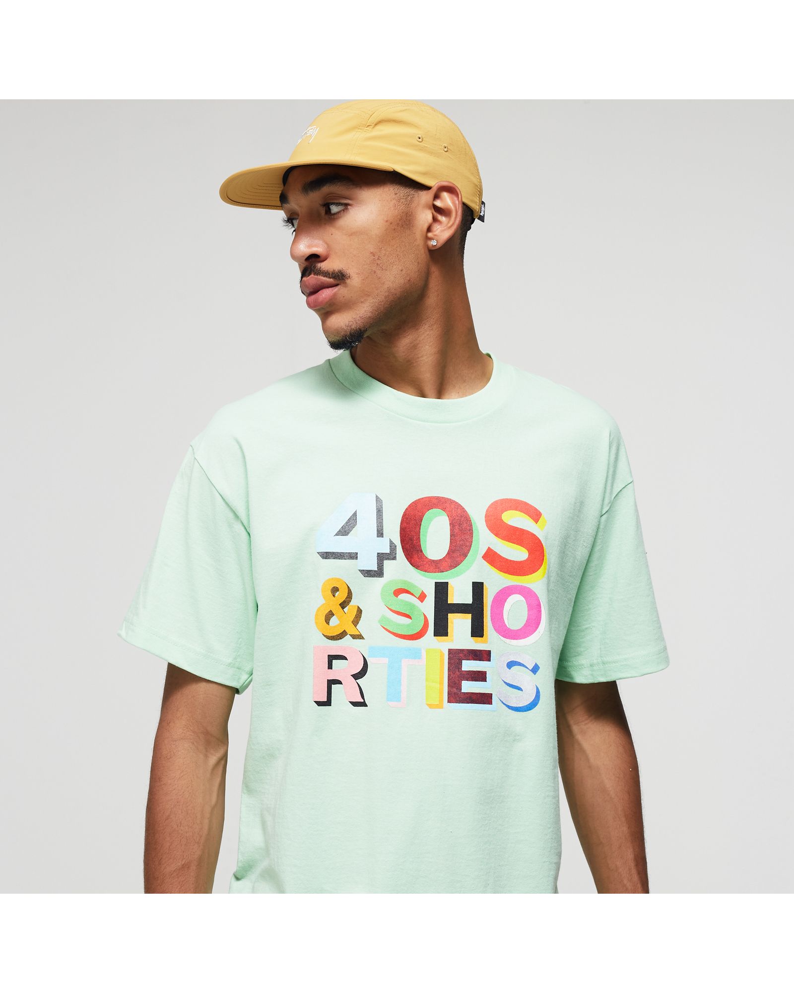 Pose Tee