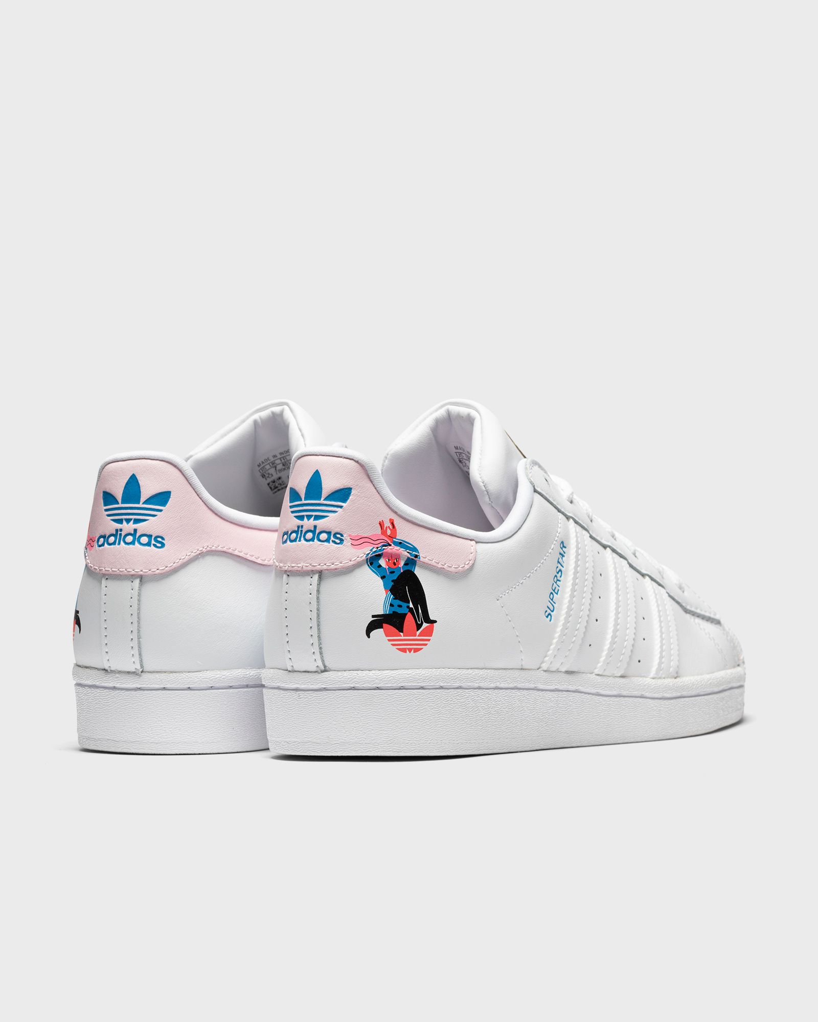 WMNS EGLE SUPERSTAR