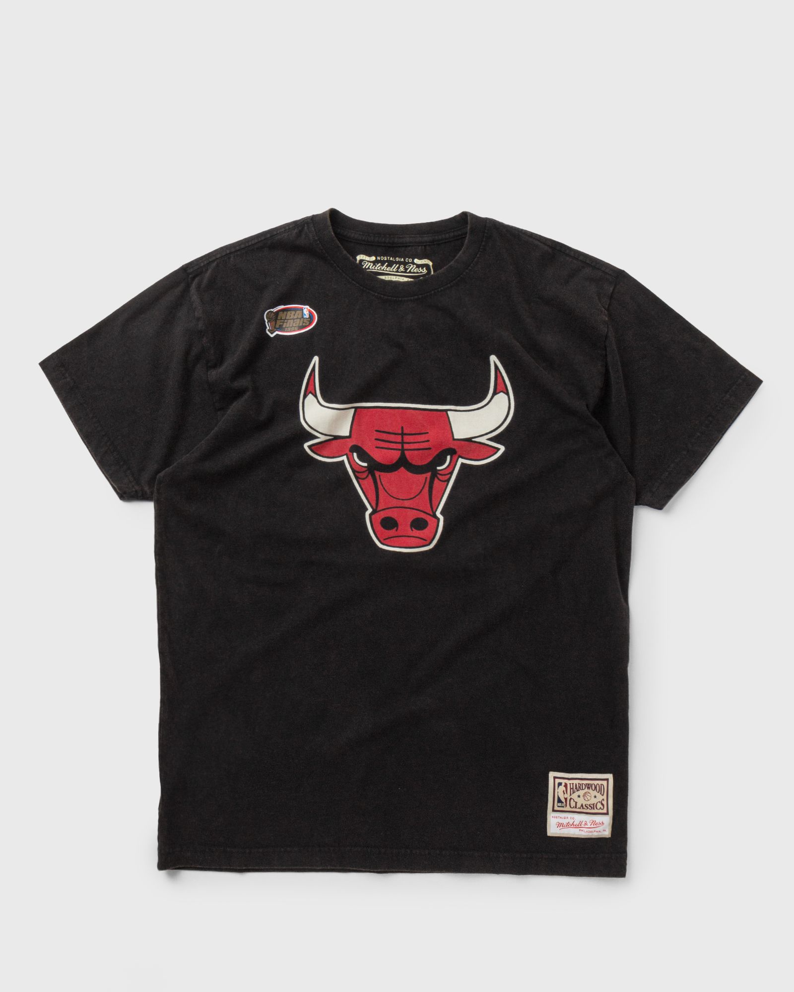 CHICAGO BULLS Worn Logo Tee