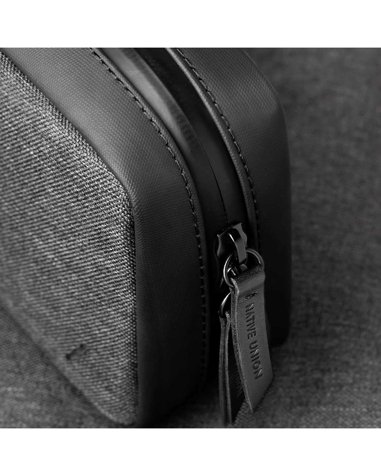 STOW ORGANIZER POUCH