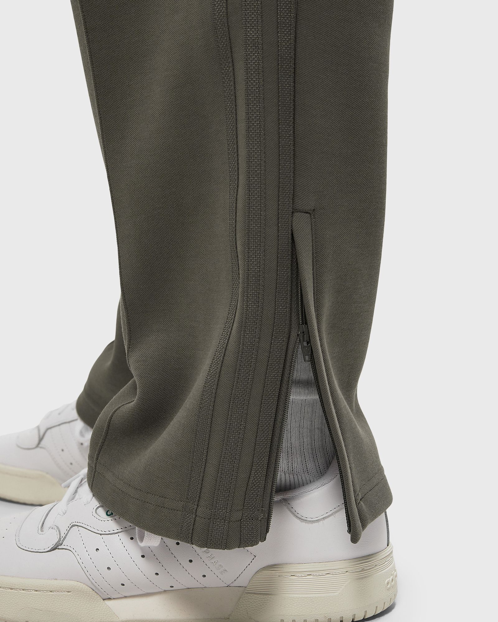 Adidas BECKENBAUER PREMIUM TRACK PANTS Brown | BSTN Store