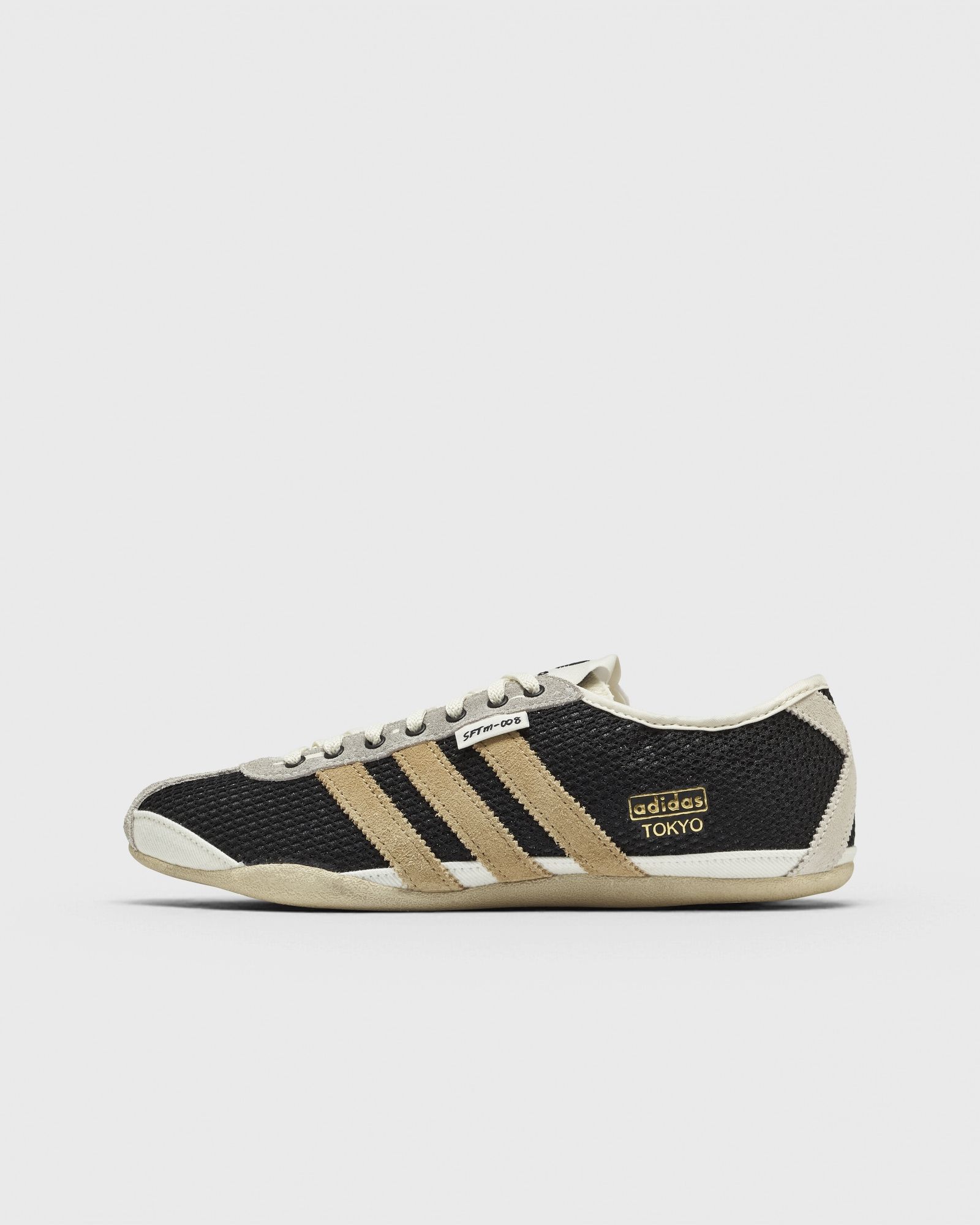 adidas Tokyo “Black/Gold”: zurückhaltender Luxus für den Abend (3)