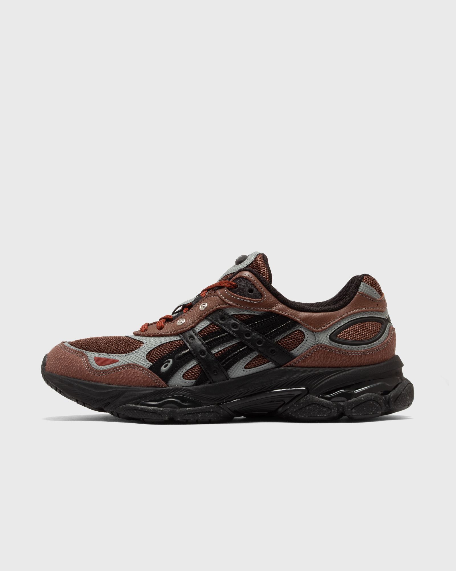 Asics Gel-NYC 2.0 “HAL Studios Mahogany”: Collab-Heat in tiefem Braun (4)