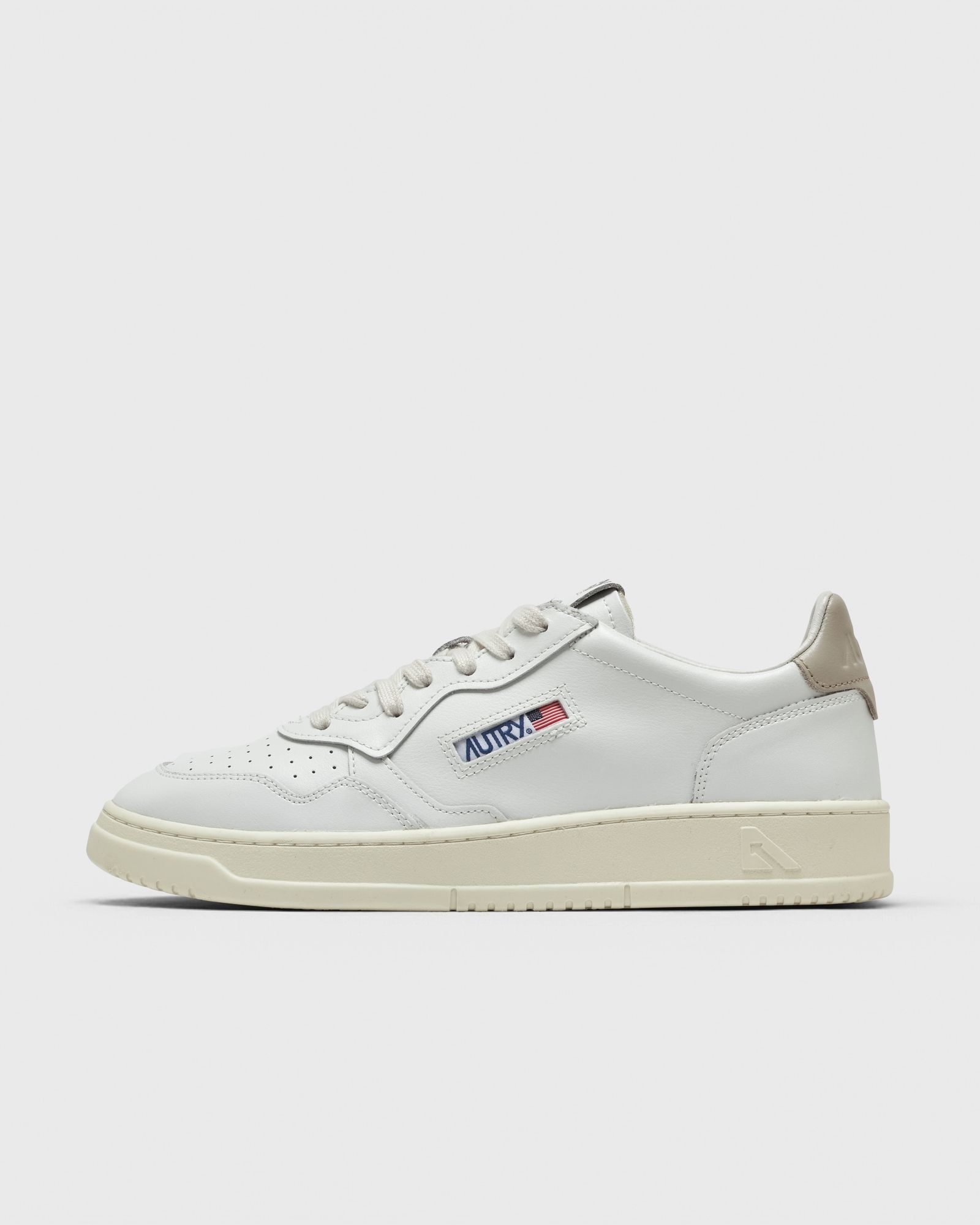 Autry Action Shoes MEDALIST LOW, white