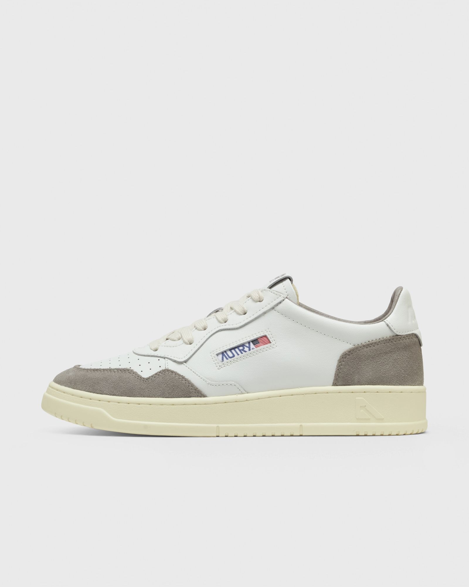 Autry Action Shoes MEDALIST LOW MAN, grey|white