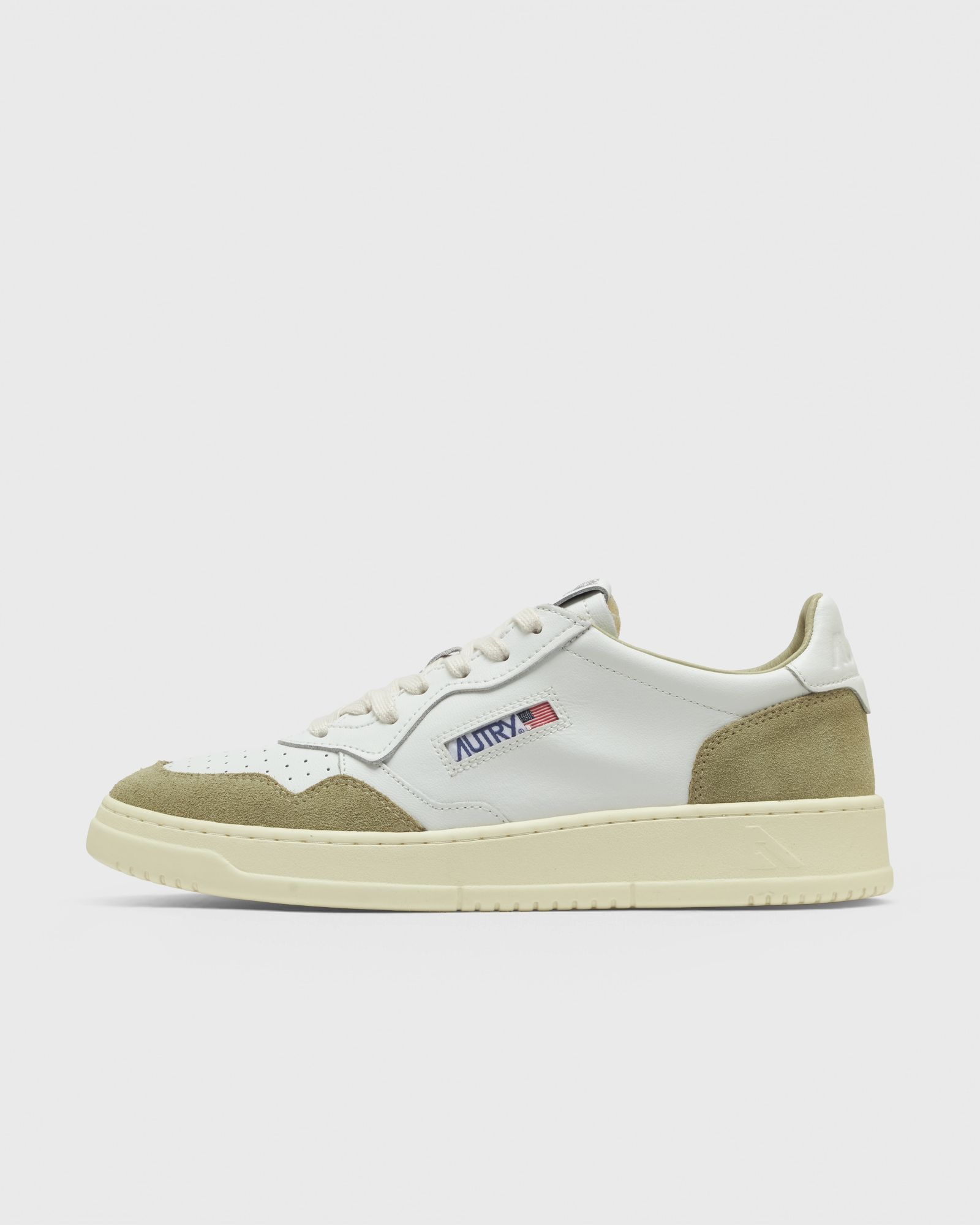 Autry Action Shoes MEDALIST LOW MAN, green|white