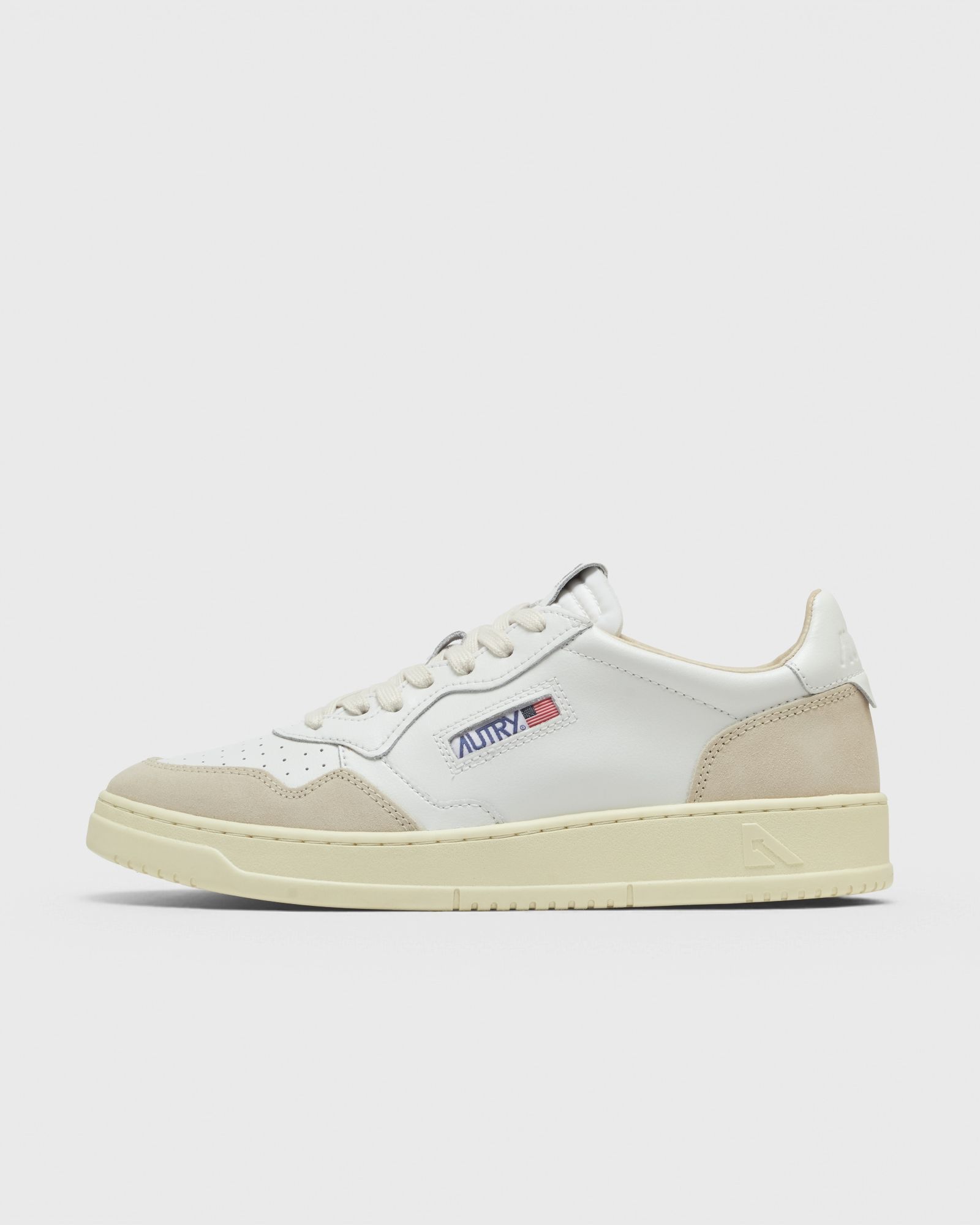 Autry Action Shoes MEDALIST LOW MAN, white