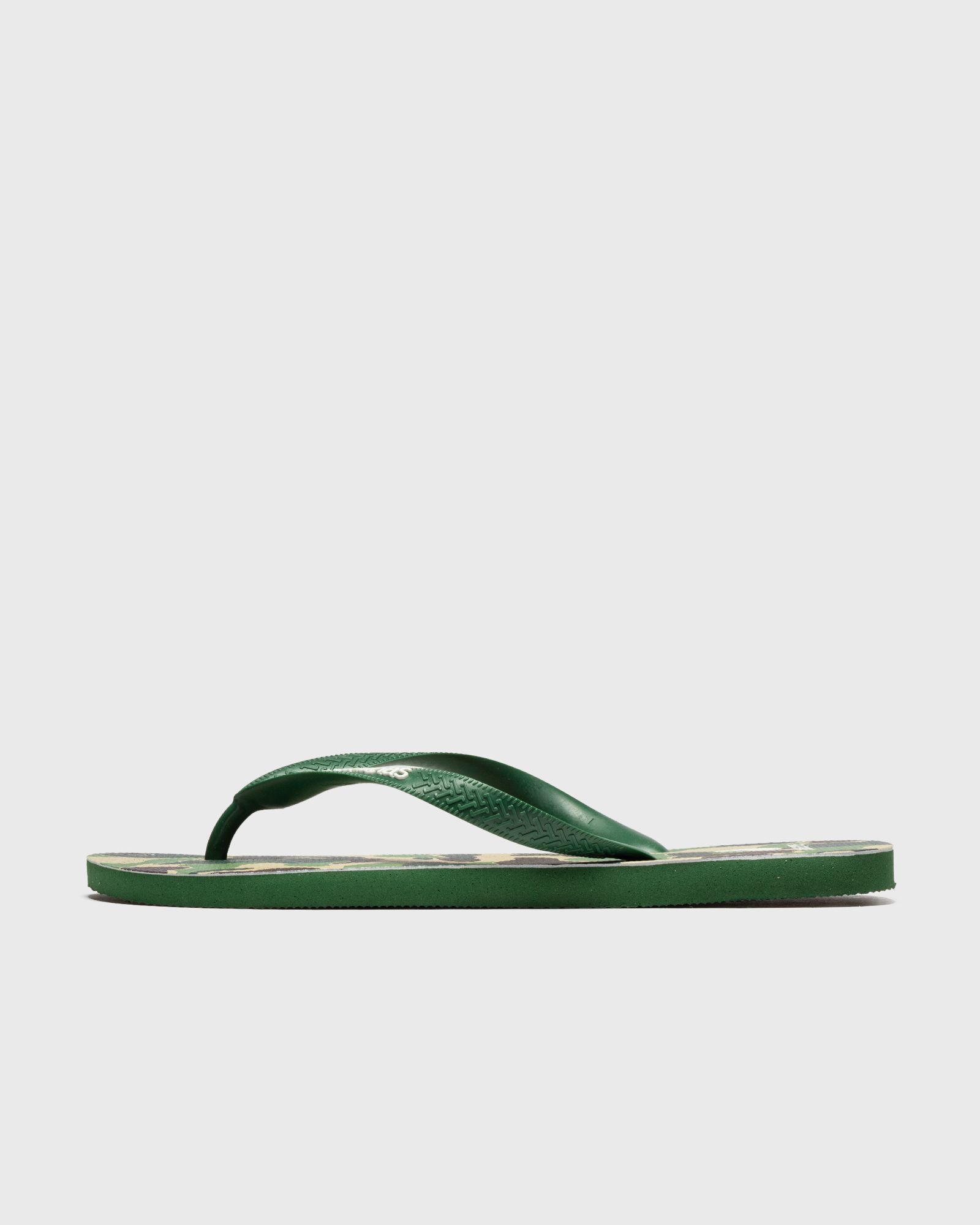 A BATHING APE × Havaianas Green Bape x Havaianas Bape x Havaianas Slides Green | BSTN Store