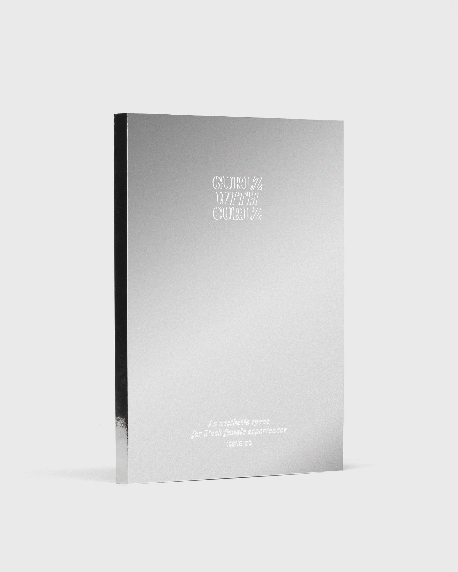 Books "GURLZ WITH CURLZ: ISSUE 05", multi