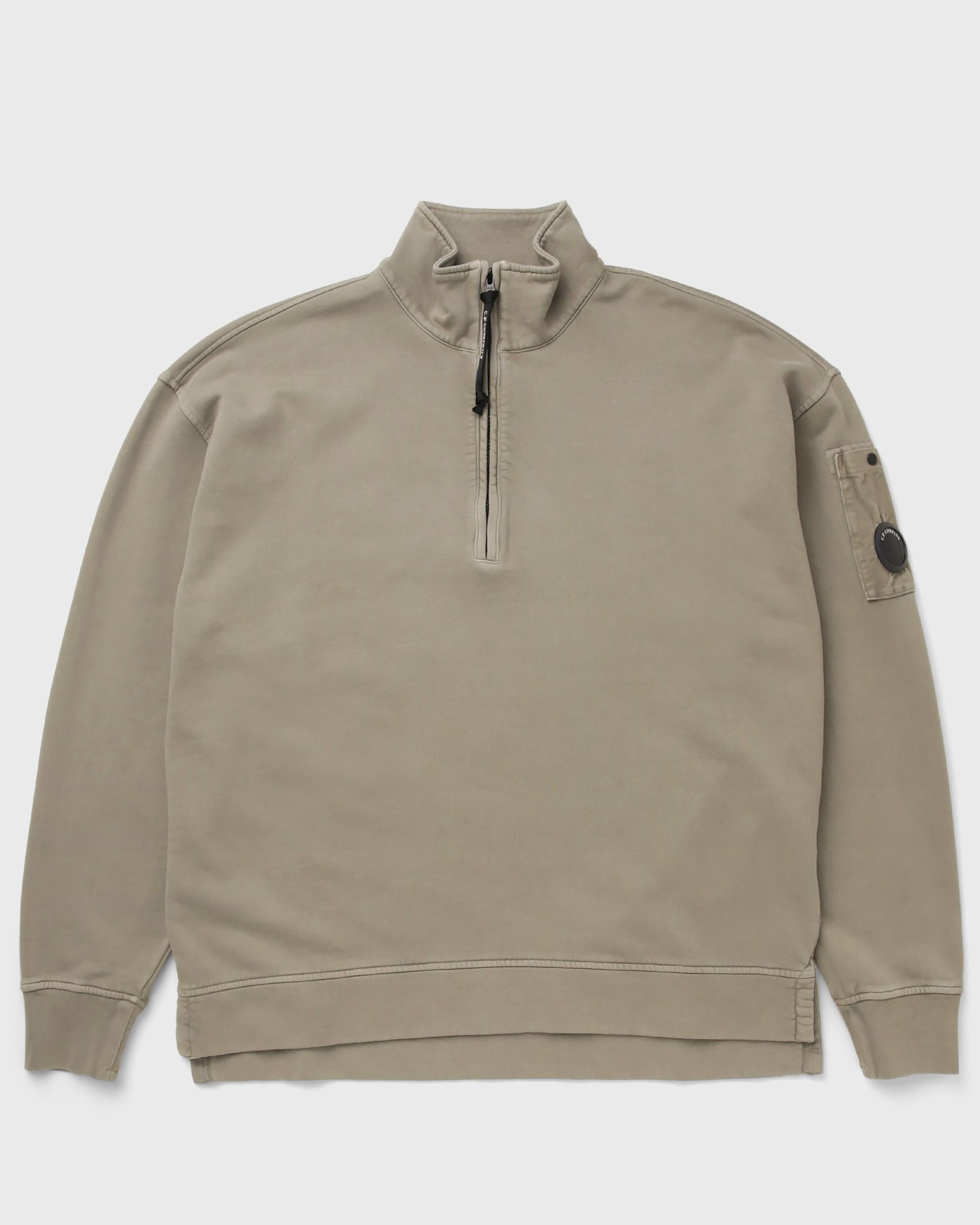 C.P. Company BRUSHED AND EMERIZED DIAGONAL FLEECE MIXED BOXY HALF ZIP LENS SWEATSHIRT, beige