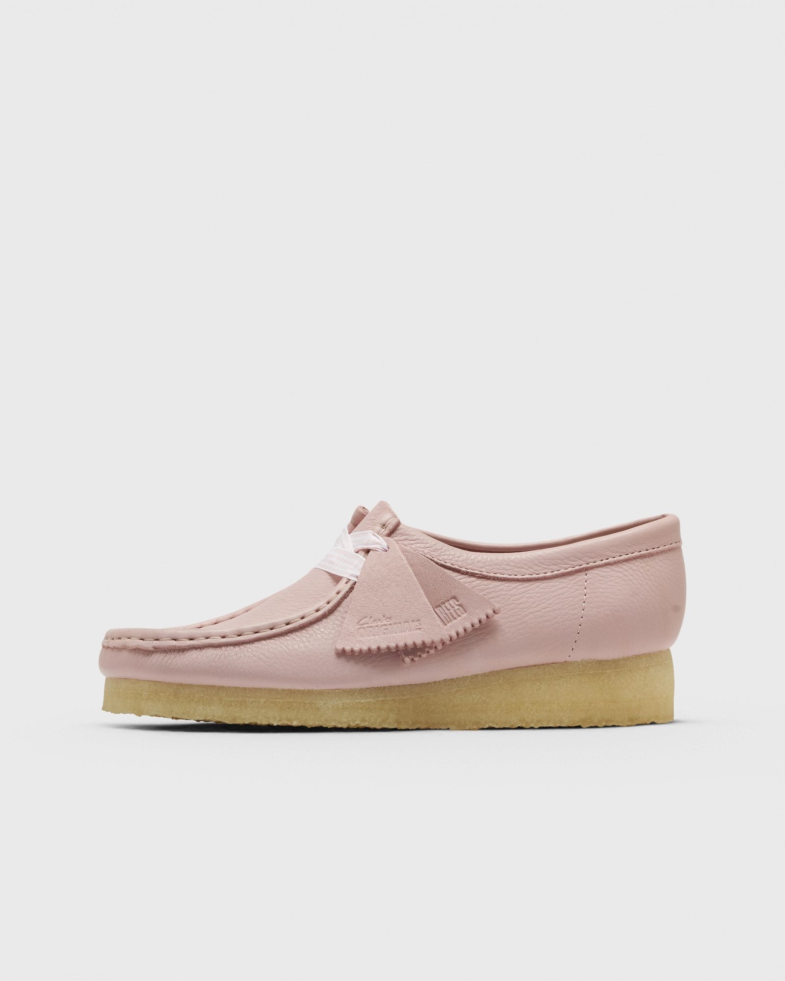 Clarks Wallabee., pink