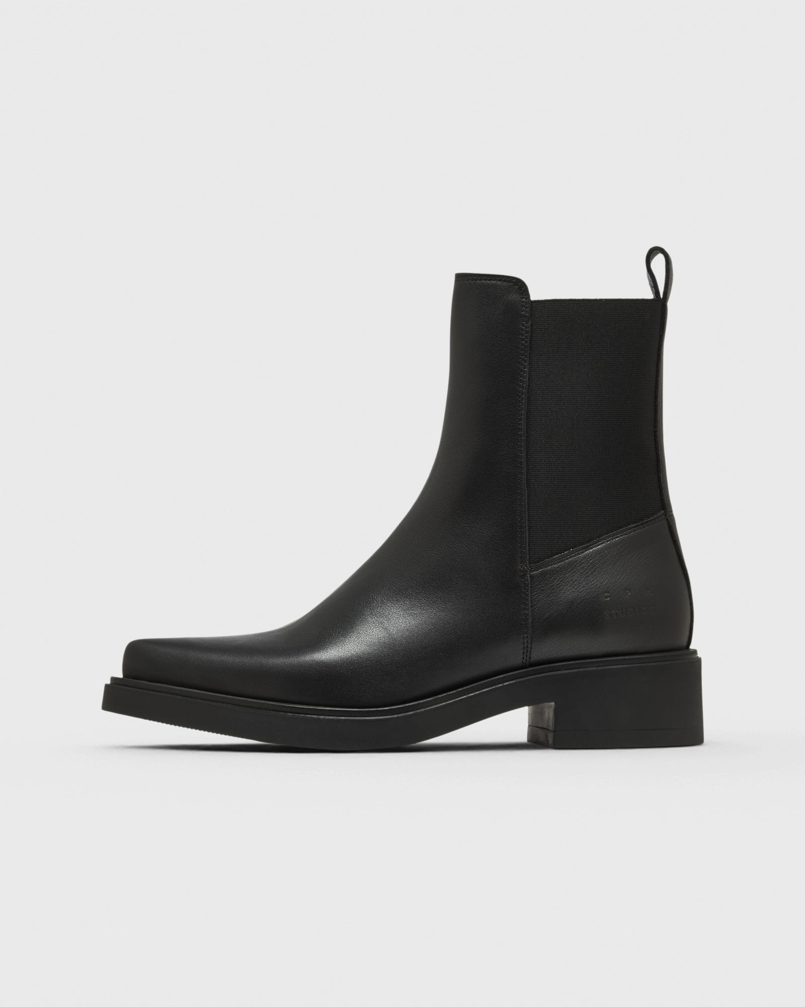 Copenhagen Studios CPH301 LEATHER, black