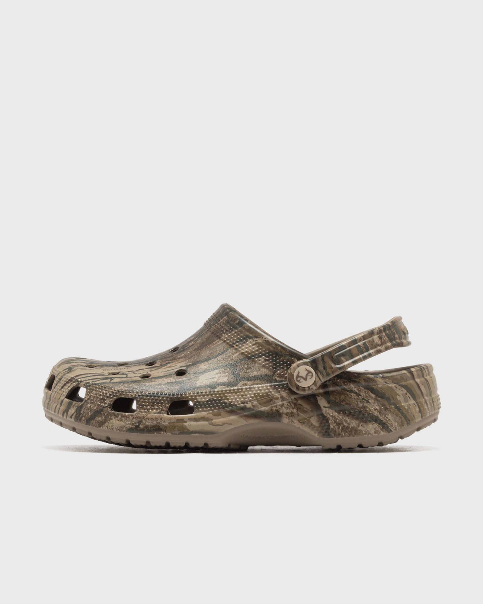Crocs X Realtree Legacy Classic Clog, white
